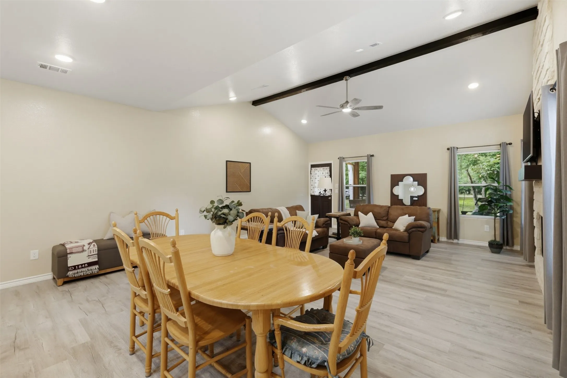 Single Family Residence For Sale in Franklin (TX) County , 733 King Arthur Ct, Scroggins, Texas 75480, 3 Bedroom, 2 Bathroom, 2 Garage spaces, 1,602 Sqft, built in 2024, mls#21272883, Real Estate Agent in Scroggins, Homes For Sale in Franklin (TX) county, Homes For Sale in Scroggins, Realtor in Scroggins Texas, Real Estate Brokerage Independent Realty Texas, Luminita Cordes Realtor