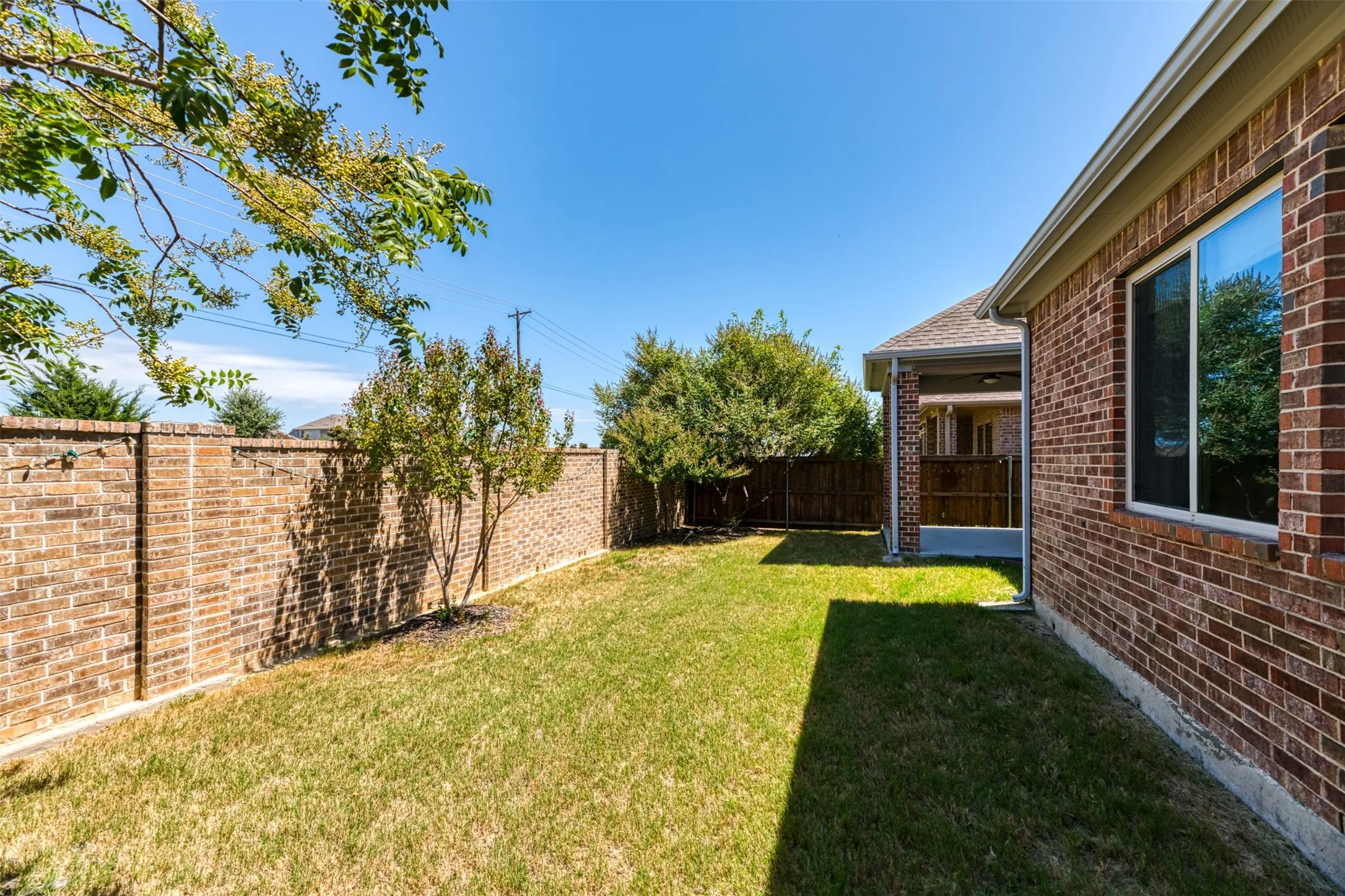 Single Family Residence For Rent in Johnson County , 3015 Newsom Ridge Drive, Mansfield, Texas 76063, 3 Bedroom, 2 Bathroom, 2 Garage spaces, 2,466 Sqft, built in 2016, mls#21354987, Real Estate Agent in Mansfield, Homes For Rent in Johnson county, Homes For Rent in Mansfield, Realtor in Mansfield Texas, Real Estate Brokerage Independent Realty Texas, Luminita Cordes Realtor