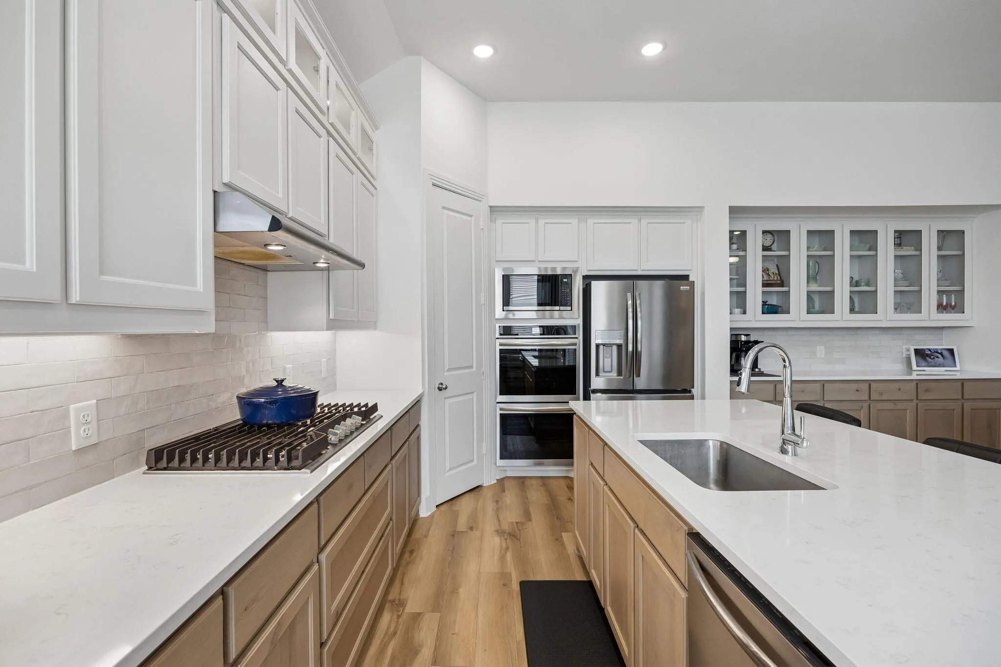 Single Family Residence For Sale in Rockwall County , 1228 Emilia Road, Fate, Texas 75087, 4 Bedroom, 3 Bathroom, 2 Garage spaces, 2,305 Sqft, built in 2023, mls#21362670, Real Estate Agent in Fate, Homes For Sale in Rockwall county, Homes For Sale in Fate, Realtor in Fate Texas, Real Estate Brokerage Independent Realty Texas, Luminita Cordes Realtor