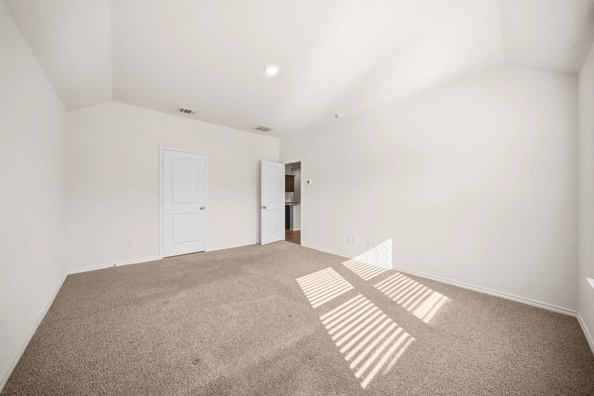 Single Family Residence For Sale in Ellis County , 2909 Baldwin Lane, Ennis, Texas 75119, 3 Bedroom, 2 Bathroom, 2 Garage spaces, 1,637 Sqft, built in 2024, Price $269,777, mls#21362066, Real Estate Agent in Ennis, Homes For Sale in Ellis county, Homes For Sale in Ennis, Realtor in Ennis Texas, Real Estate Brokerage Independent Realty Texas, Luminita Cordes Realtor