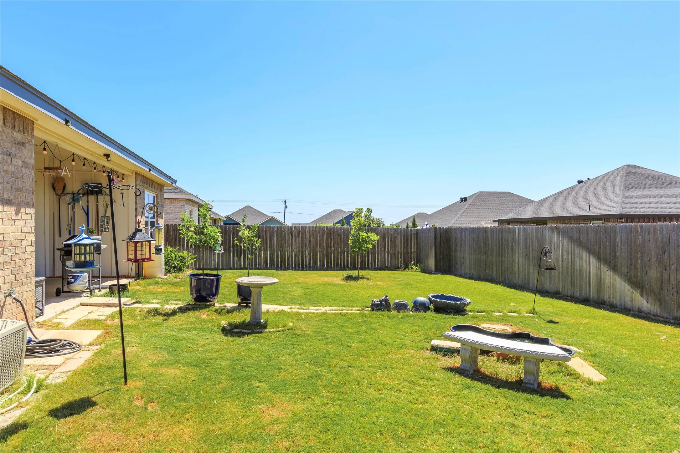 Single Family Residence For Sale in Taylor County , 337 Sophia Lane, Abilene, Texas 79602, 3 Bedroom, 2 Bathroom, 2 Garage spaces, 1,527 Sqft, built in 2020, mls#21361637, Real Estate Agent in Abilene, Homes For Sale in Taylor county, Homes For Sale in Abilene, Realtor in Abilene Texas, Real Estate Brokerage Independent Realty Texas, Luminita Cordes Realtor