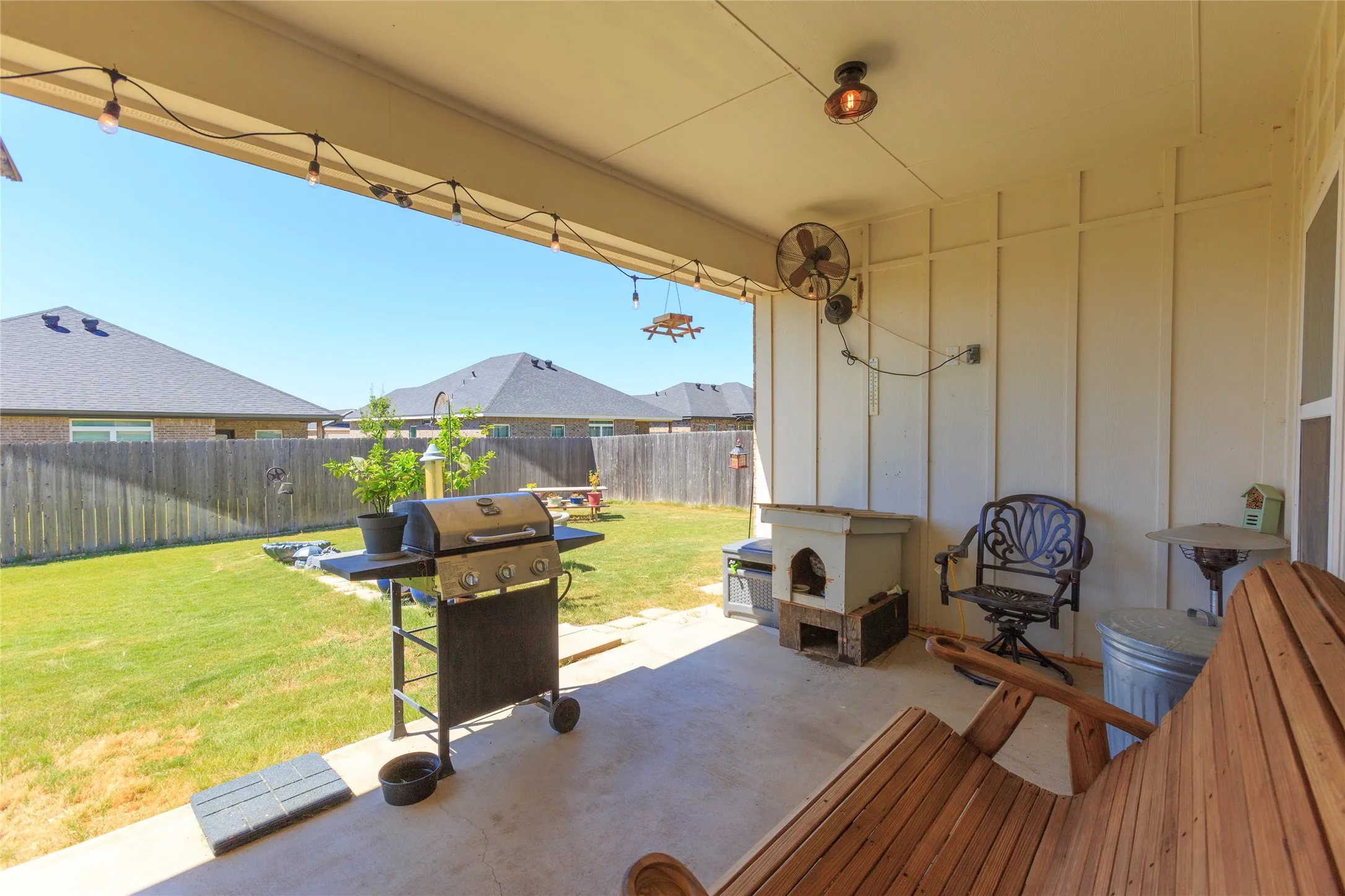 Single Family Residence For Sale in Taylor County , 337 Sophia Lane, Abilene, Texas 79602, 3 Bedroom, 2 Bathroom, 2 Garage spaces, 1,527 Sqft, built in 2020, mls#21361637, Real Estate Agent in Abilene, Homes For Sale in Taylor county, Homes For Sale in Abilene, Realtor in Abilene Texas, Real Estate Brokerage Independent Realty Texas, Luminita Cordes Realtor
