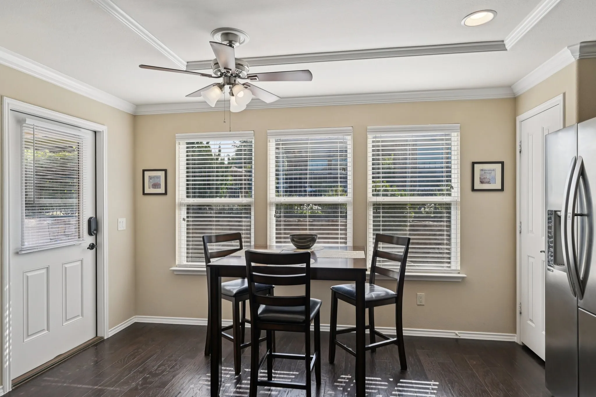 Breakfast room