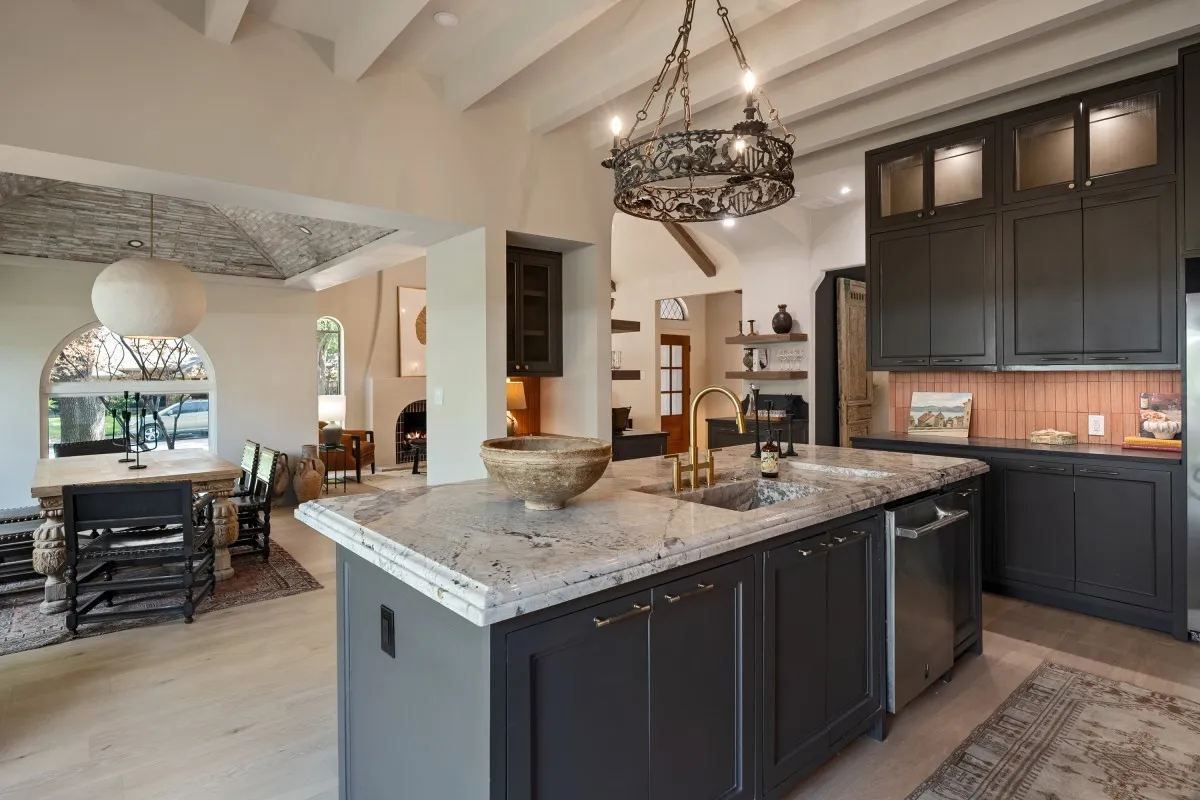 Single Family Residence For Sale in Collin County , 6515 Genstar Lane, Dallas, Texas 75252, 4 Bedroom, 3 Bathroom, 2 Garage spaces, 2,546 Sqft, built in 1983, mls#21362594, Real Estate Agent in Dallas, Homes For Sale in Collin county, Homes For Sale in Dallas, Realtor in Dallas Texas, Real Estate Brokerage Independent Realty Texas, Luminita Cordes Realtor