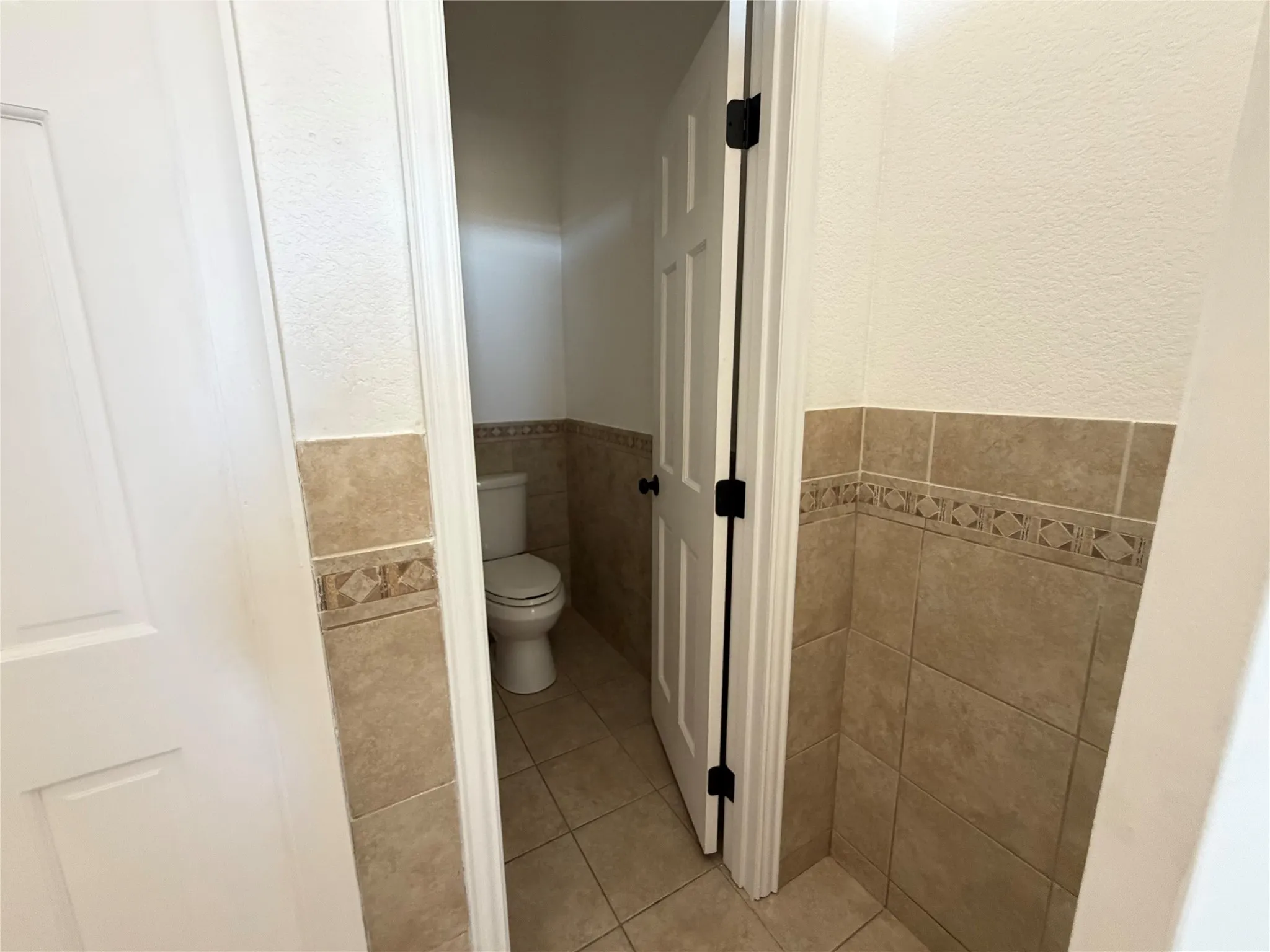 Single Family Residence For Sale in Ellis County , 1015 Curry Road, Waxahachie, Texas 75167, 5 Bedroom, 3 Bathroom, Garage spaces, 5,113 Sqft, built in 2011, mls#21359628, Real Estate Agent in Waxahachie, Homes For Sale in Ellis county, Homes For Sale in Waxahachie, Realtor in Waxahachie Texas, Real Estate Brokerage Independent Realty Texas, Luminita Cordes Realtor