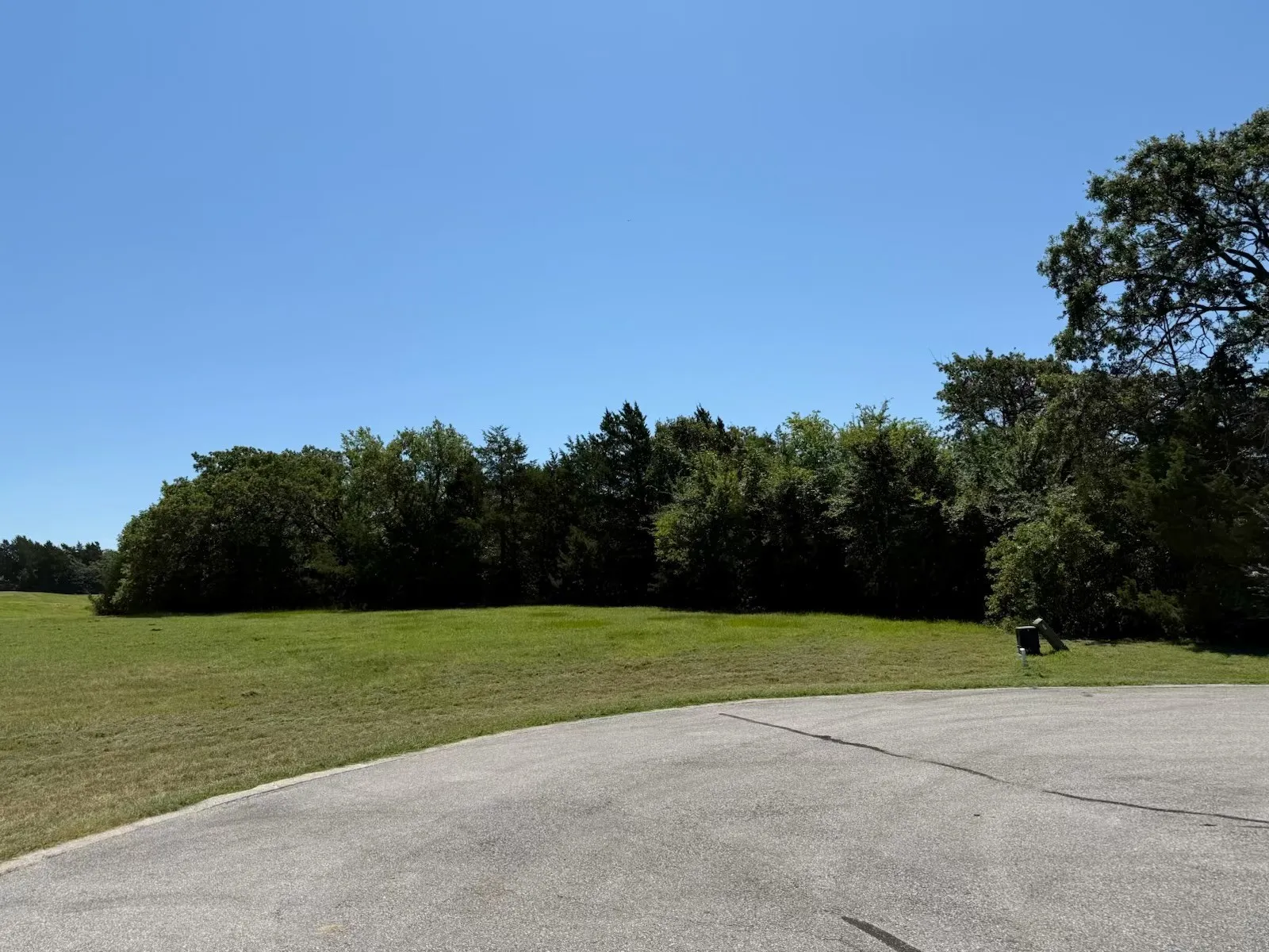 Unimproved Land For Sale in Grayson County , 44 Dublin Court, Gordonville, Texas 76245, 0, 0, Garage spaces, 0 Sqft, built in 0, Price $39,500, mls#21362718, Real Estate Agent in Gordonville, Homes For Sale in Grayson county, Homes For Sale in Gordonville, Realtor in Gordonville Texas, Real Estate Brokerage Independent Realty Texas, Luminita Cordes Realtor