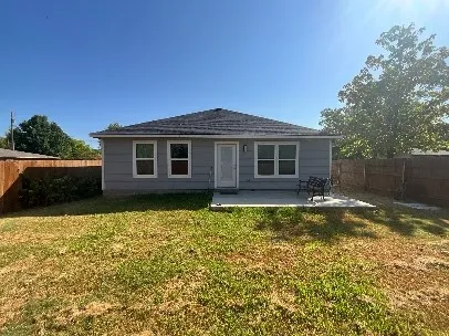 Single Family Residence For Rent in Kaufman County , 504 Thomas Street, Terrell, Texas 75160, 3 Bedroom, 2 Bathroom, 1 Garage spaces, 1,622 Sqft, built in 2022, mls#21358950, Real Estate Agent in Terrell, Homes For Rent in Kaufman county, Homes For Rent in Terrell, Realtor in Terrell Texas, Real Estate Brokerage Independent Realty Texas, Luminita Cordes Realtor