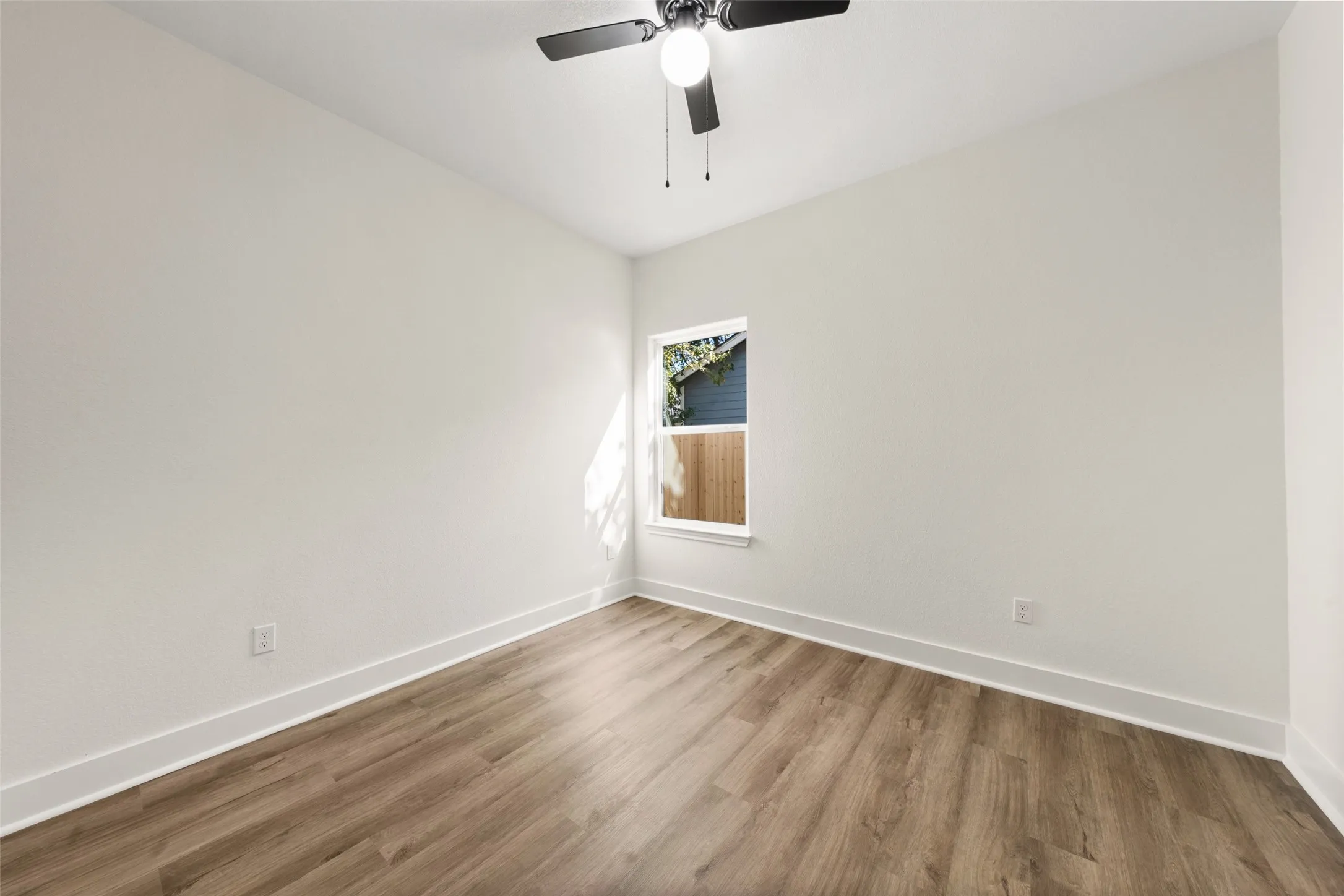 Single Family Residence For Sale in Mc Lennan County , 3317 Bagby Avenue, Waco, Texas 76711, 3 Bedroom, 3 Bathroom, Garage spaces, 1,600 Sqft, built in 2026, mls#21361391, Real Estate Agent in Waco, Homes For Sale in Mc Lennan county, Homes For Sale in Waco, Realtor in Waco Texas, Real Estate Brokerage Independent Realty Texas, Luminita Cordes Realtor