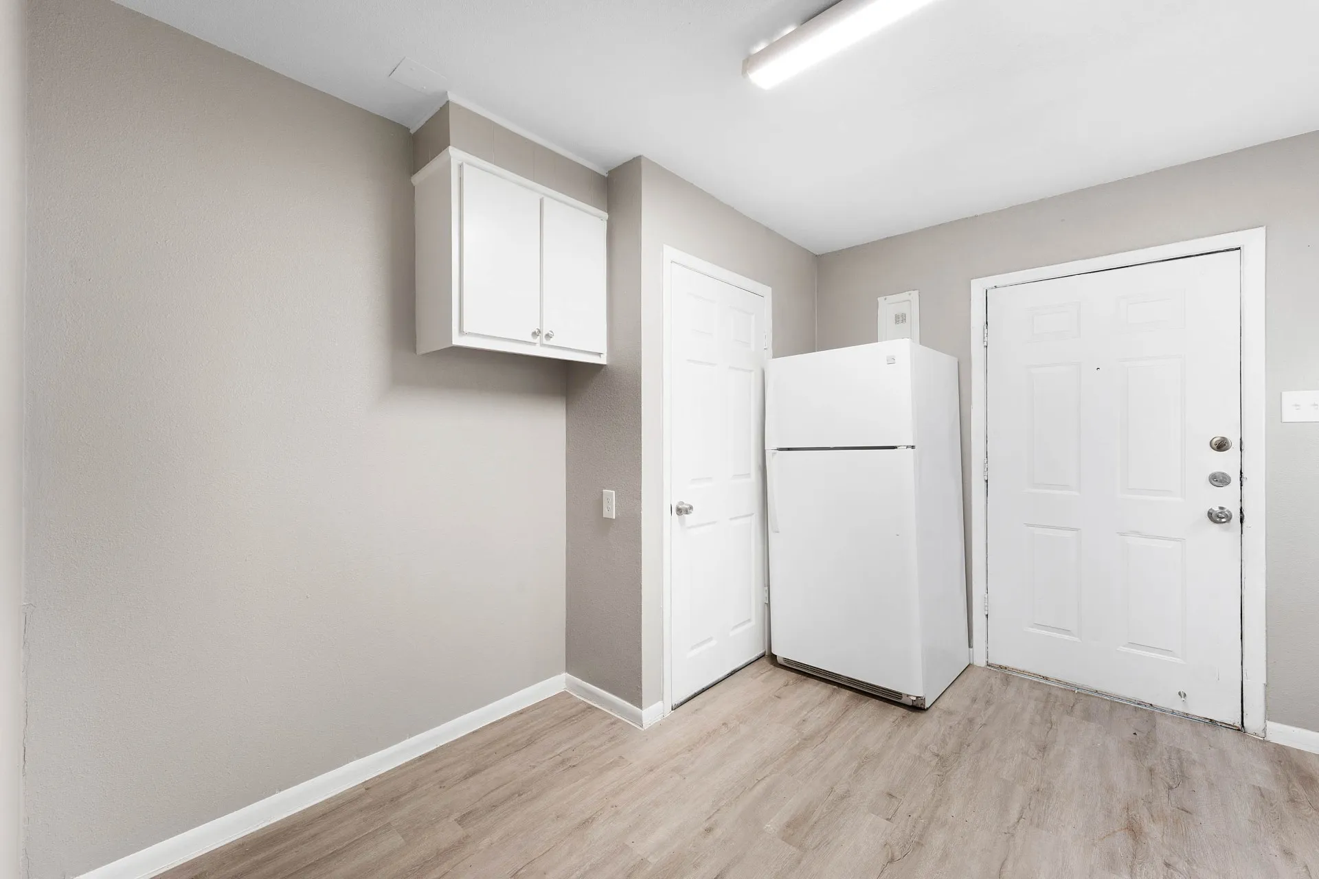 Apartment For Rent in Hunt County , 3430 Sockwell Boulevard 3440, Greenville, Texas 75401, 2 Bedroom, 2 Bathroom, Garage spaces, 920 Sqft, built in 1965, mls#21360165, Real Estate Agent in Greenville, Homes For Rent in Hunt county, Homes For Rent in Greenville, Realtor in Greenville Texas, Real Estate Brokerage Independent Realty Texas, Luminita Cordes Realtor
