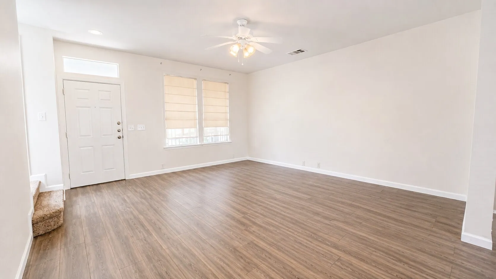 Single Family Residence For Sale in Collin County , 908 Greene Way, Wylie, Texas 75098, 3 Bedroom, 2 Bathroom, 2 Garage spaces, 1,221 Sqft, built in 2003, mls#21361565, Real Estate Agent in Wylie, Homes For Sale in Collin county, Homes For Sale in Wylie, Realtor in Wylie Texas, Real Estate Brokerage Independent Realty Texas, Luminita Cordes Realtor