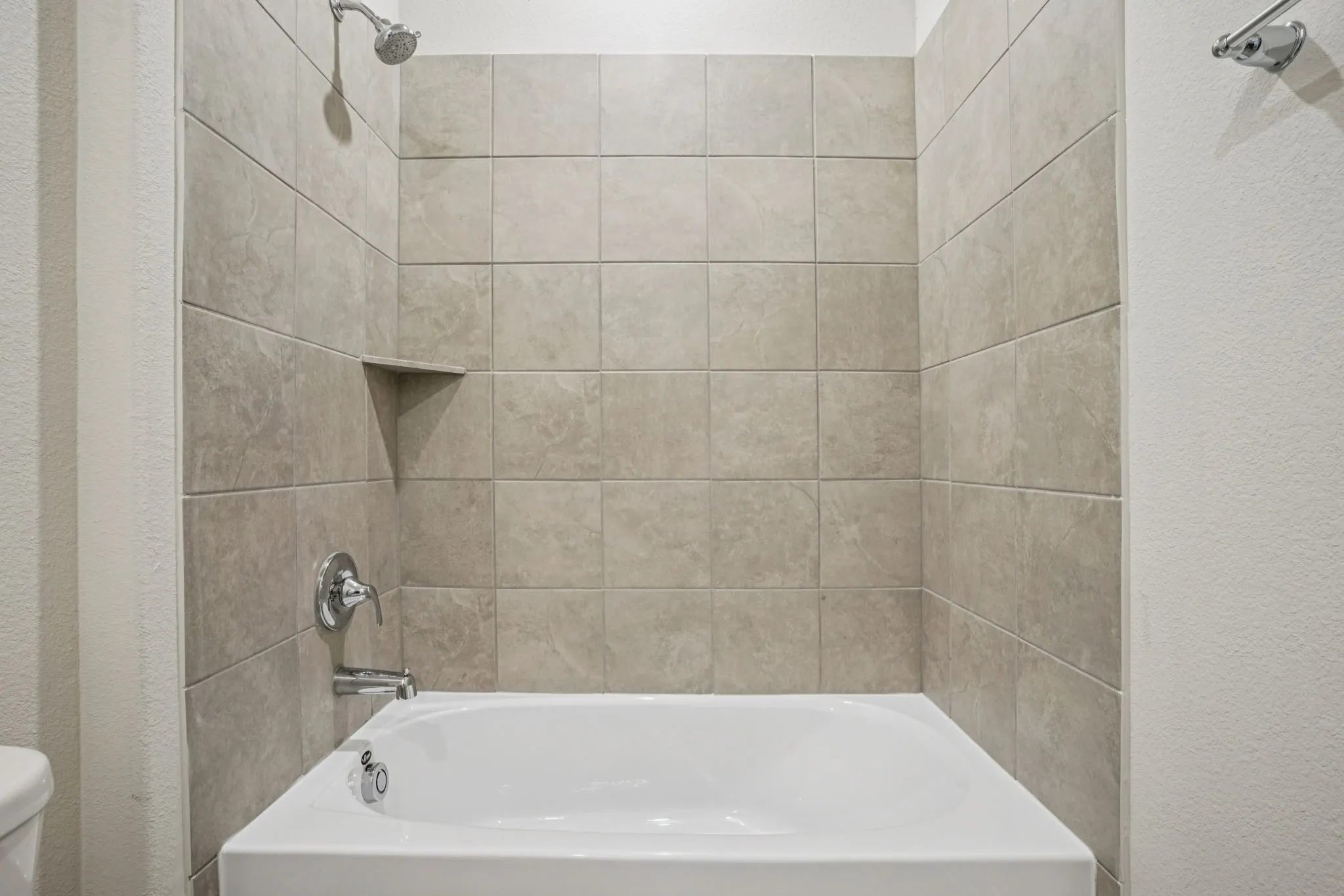 Photo is not of the actual home, but is an inspirational photo of builder’s model home and may depict options, furnishings, and/or decorator features that are not included.