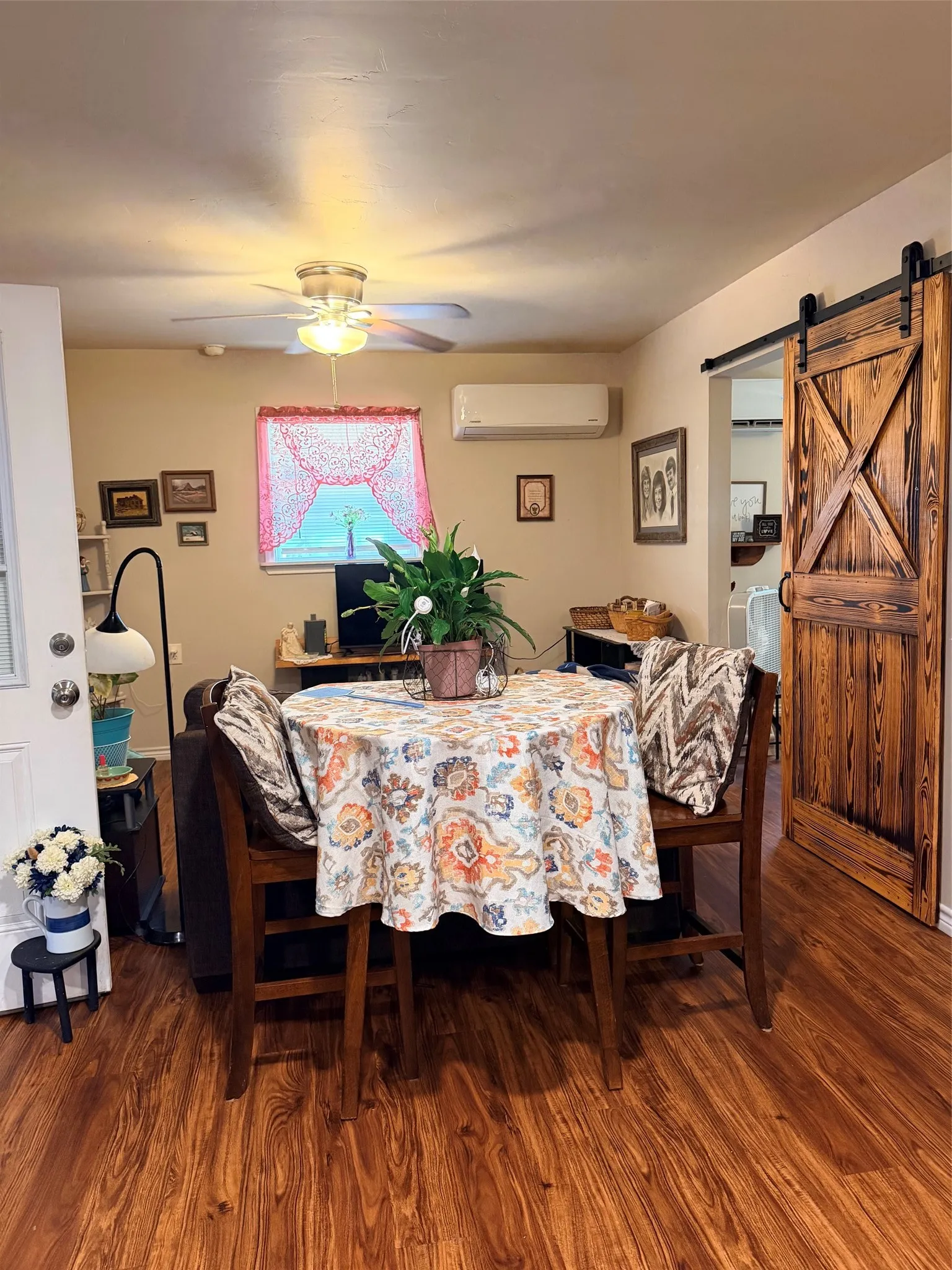 Single Family Residence For Sale in Comanche County , 230 Treasure Beach, Comanche, Texas 76442, 1 Bedroom, 1 Bathroom, Garage spaces, 816 Sqft, built in 2019, mls#21362678, Real Estate Agent in Comanche, Homes For Sale in Comanche county, Homes For Sale in Comanche, Realtor in Comanche Texas, Real Estate Brokerage Independent Realty Texas, Luminita Cordes Realtor