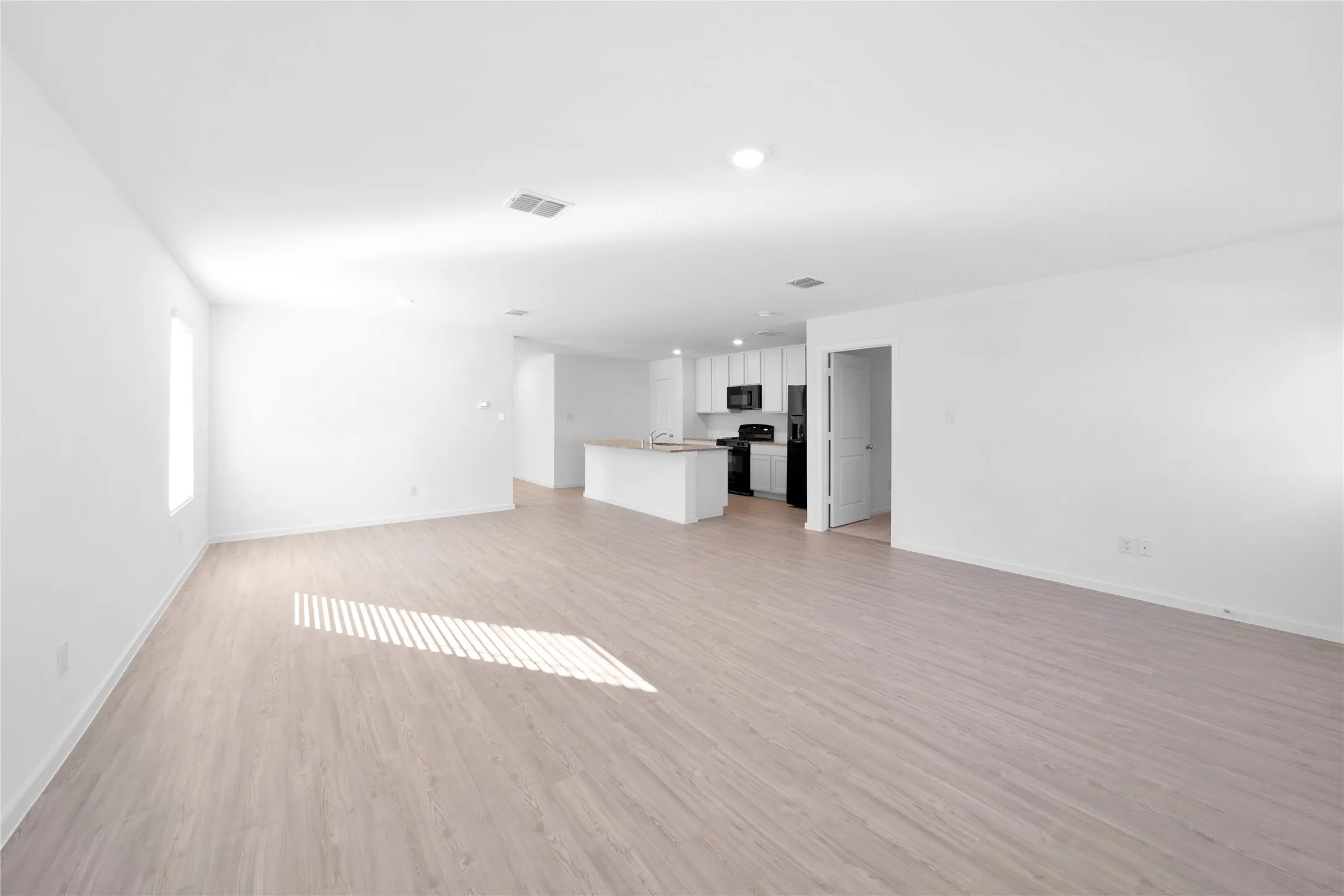 Single Family Residence For Rent in Denton County , 11025 Triple Crown Court, Providence Village, Texas 76227, 4 Bedroom, 2 Bathroom, 2 Garage spaces, 1,796 Sqft, built in 2024, mls#21360263, Real Estate Agent in Providence Village, Homes For Rent in Denton county, Homes For Rent in Providence Village, Realtor in Providence Village Texas, Real Estate Brokerage Independent Realty Texas, Luminita Cordes Realtor