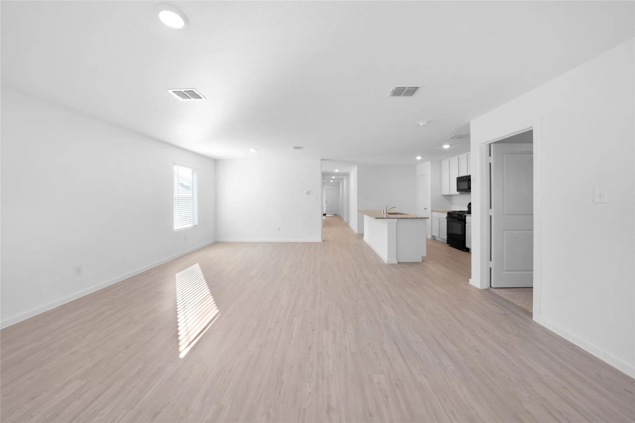 Single Family Residence For Rent in Denton County , 11025 Triple Crown Court, Providence Village, Texas 76227, 4 Bedroom, 2 Bathroom, 2 Garage spaces, 1,796 Sqft, built in 2024, mls#21360263, Real Estate Agent in Providence Village, Homes For Rent in Denton county, Homes For Rent in Providence Village, Realtor in Providence Village Texas, Real Estate Brokerage Independent Realty Texas, Luminita Cordes Realtor
