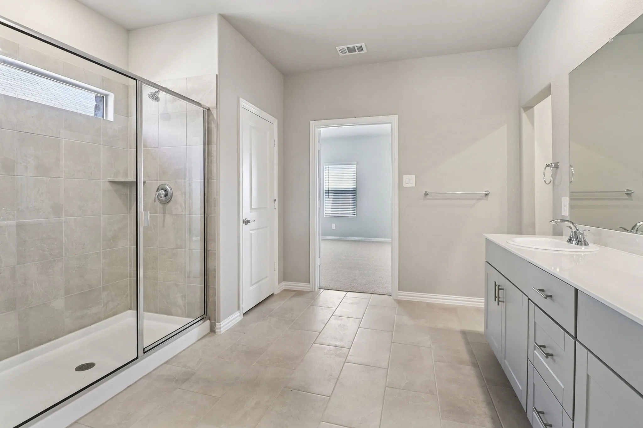 Photo is not of the actual home, but is an inspirational photo of builder’s model home and may depict options, furnishings, and/or decorator features that are not included.