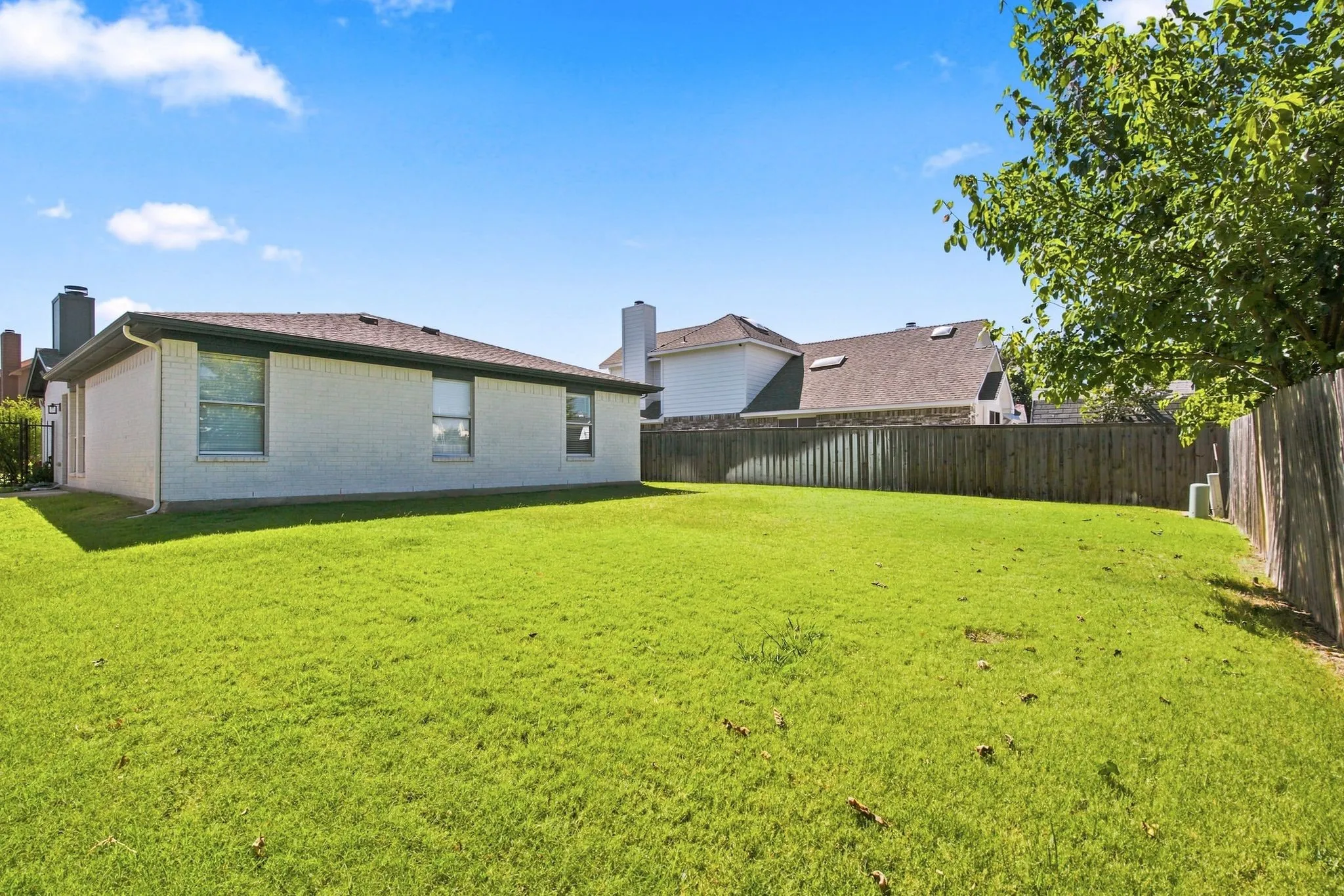 Single Family Residence For Sale in Tarrant County , 2063 Palomino Trail, Keller, Texas 76248, 3 Bedroom, 2 Bathroom, 2 Garage spaces, 1,191 Sqft, built in 1991, mls#21361392, Real Estate Agent in Keller, Homes For Sale in Tarrant county, Homes For Sale in Keller, Realtor in Keller Texas, Real Estate Brokerage Independent Realty Texas, Luminita Cordes Realtor