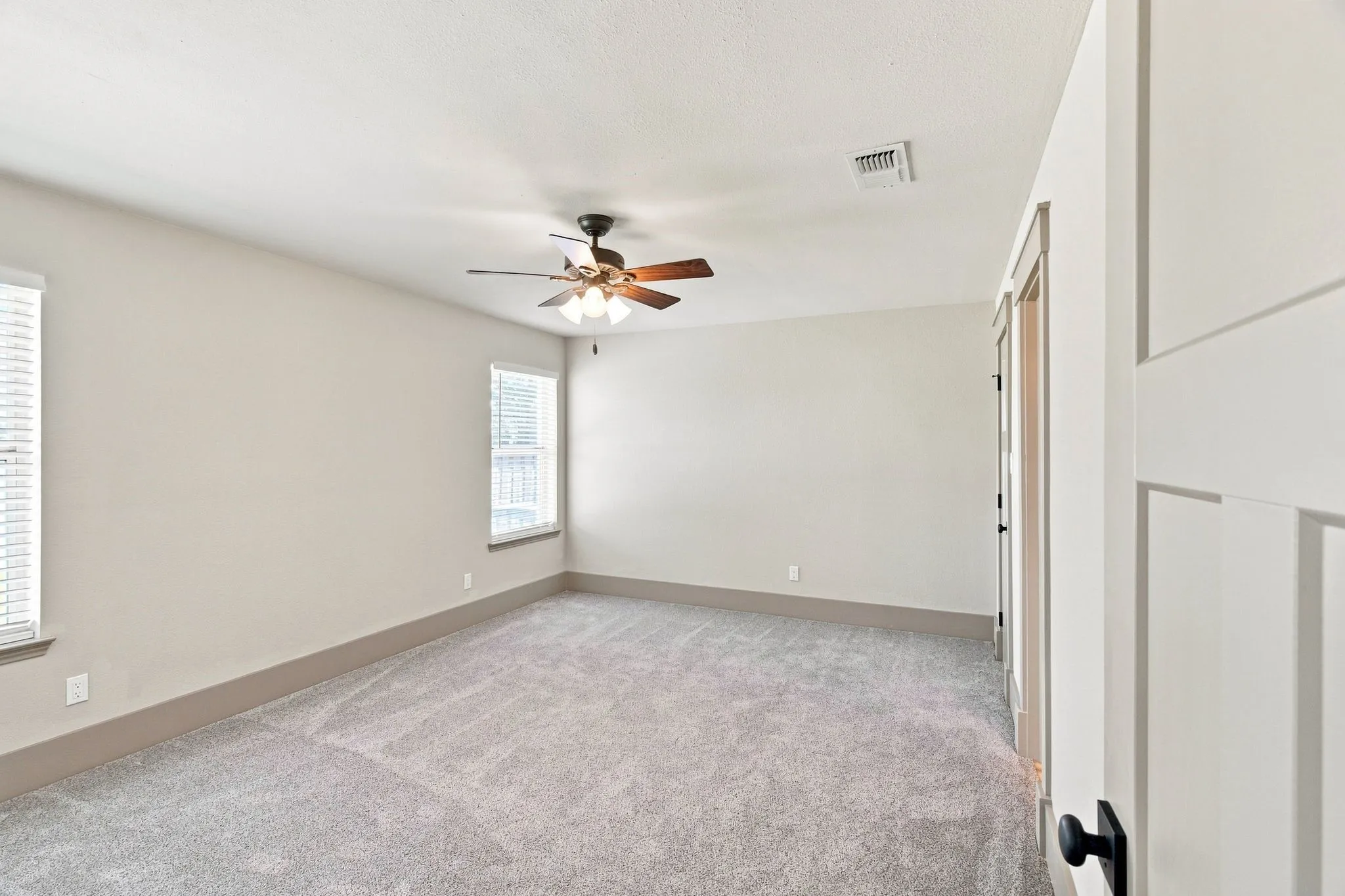 Single Family Residence For Sale in Tarrant County , 2063 Palomino Trail, Keller, Texas 76248, 3 Bedroom, 2 Bathroom, 2 Garage spaces, 1,191 Sqft, built in 1991, mls#21361392, Real Estate Agent in Keller, Homes For Sale in Tarrant county, Homes For Sale in Keller, Realtor in Keller Texas, Real Estate Brokerage Independent Realty Texas, Luminita Cordes Realtor