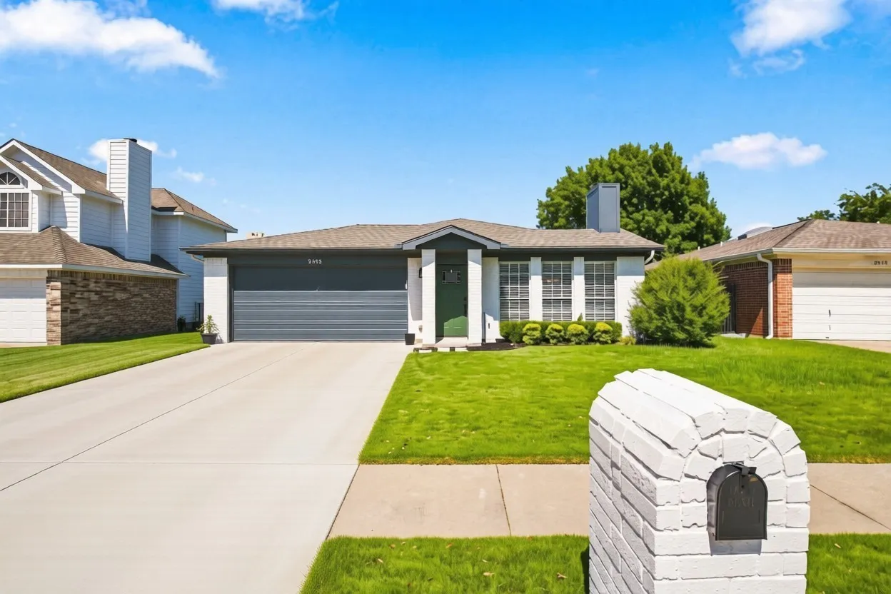 Single Family Residence For Sale in Tarrant County , 2063 Palomino Trail, Keller, Texas 76248, 3 Bedroom, 2 Bathroom, 2 Garage spaces, 1,191 Sqft, built in 1991, mls#21361392, Real Estate Agent in Keller, Homes For Sale in Tarrant county, Homes For Sale in Keller, Realtor in Keller Texas, Real Estate Brokerage Independent Realty Texas, Luminita Cordes Realtor