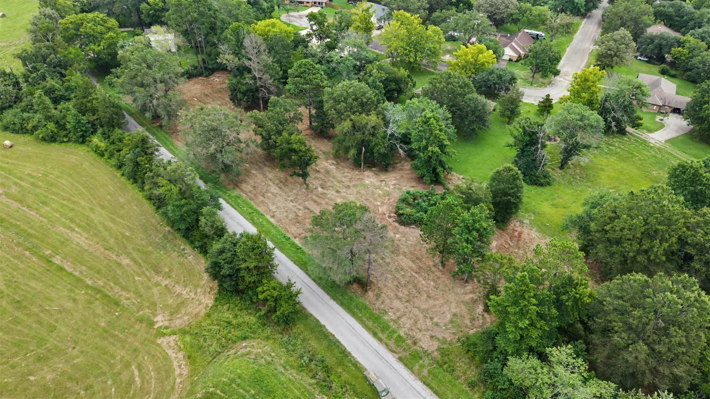 Unimproved Land For Sale in Morris County , TBD Hazelwood Dr, Naples, Texas 75568, 0, 0, Garage spaces, 0 Sqft, built in 0, Price $35,000, mls#21362775, Real Estate Agent in Naples, Homes For Sale in Morris county, Homes For Sale in Naples, Realtor in Naples Texas, Real Estate Brokerage Independent Realty Texas, Luminita Cordes Realtor