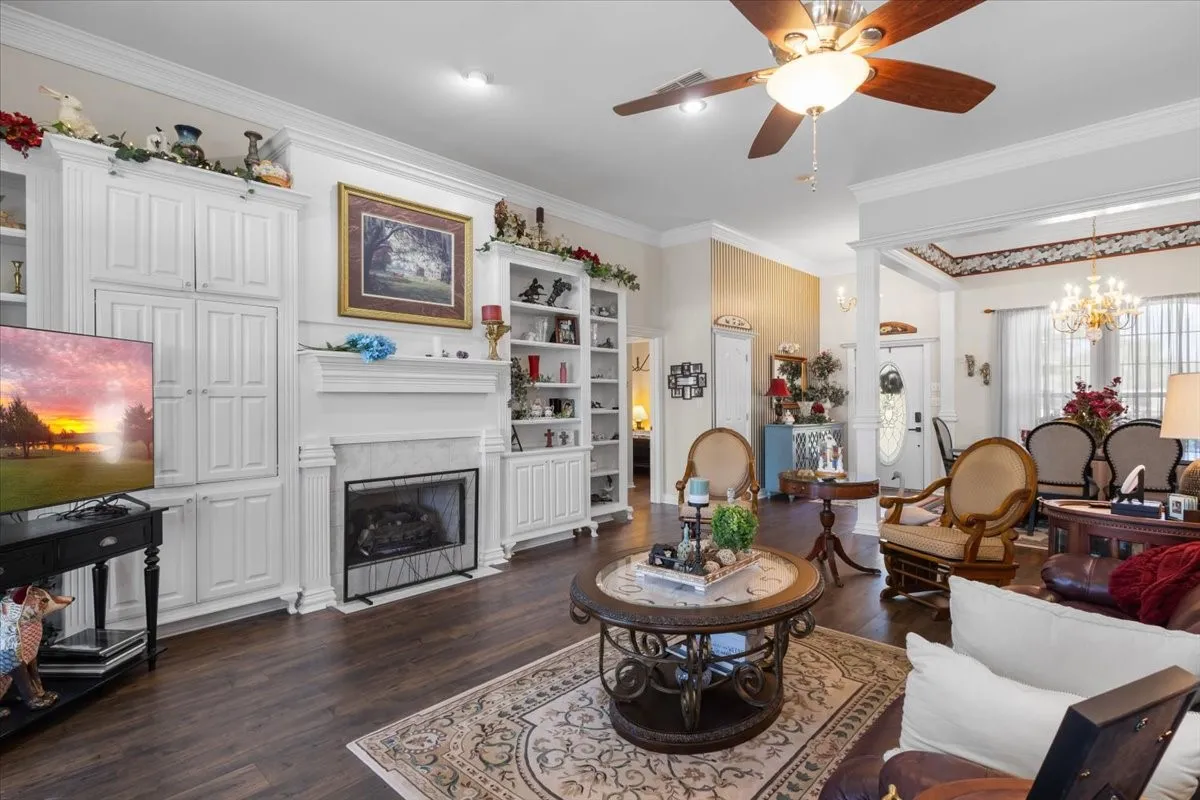Farm For Sale in Cherokee County , 2096 County Road 3432, Bullard, Texas 75757, 3 Bedroom, 3 Bathroom, 3 Garage spaces, 4,100 Sqft, built in 1998, Price $949,500, mls#21362780, Real Estate Agent in Bullard, Homes For Sale in Cherokee county, Homes For Sale in Bullard, Realtor in Bullard Texas, Real Estate Brokerage Independent Realty Texas, Luminita Cordes Realtor