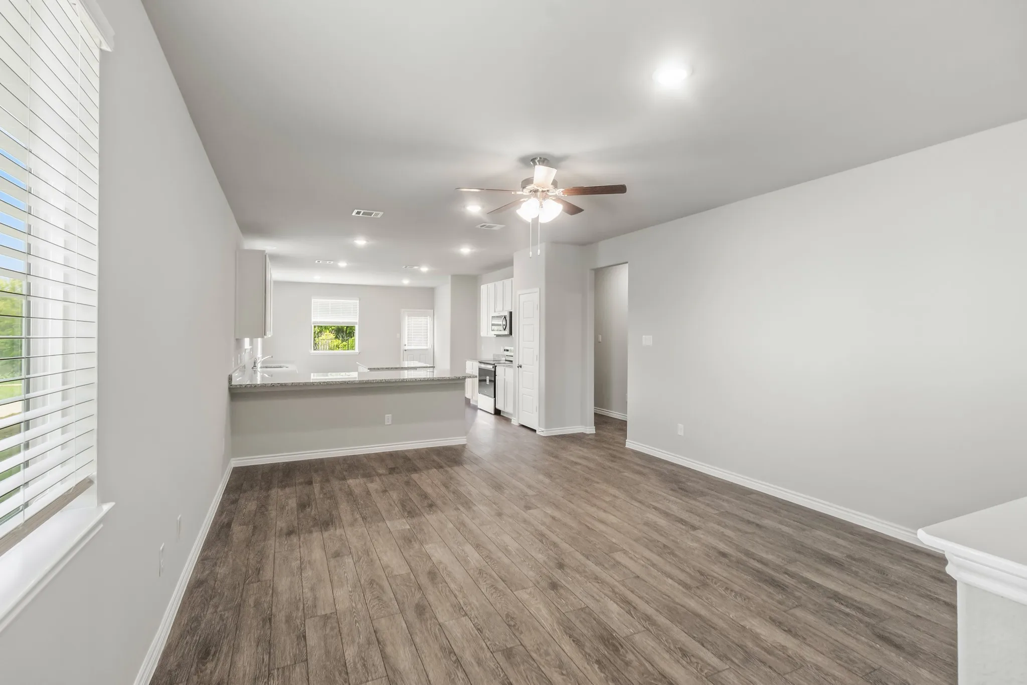 Single Family Residence For Sale in Tarrant County , 10633 Stag Lane, Fort Worth, Texas 76036, 4 Bedroom, 3 Bathroom, 2 Garage spaces, 2,628 Sqft, built in 2026, mls#21362781, Real Estate Agent in Fort Worth, Homes For Sale in Tarrant county, Homes For Sale in Fort Worth, Realtor in Fort Worth Texas, Real Estate Brokerage Independent Realty Texas, Luminita Cordes Realtor