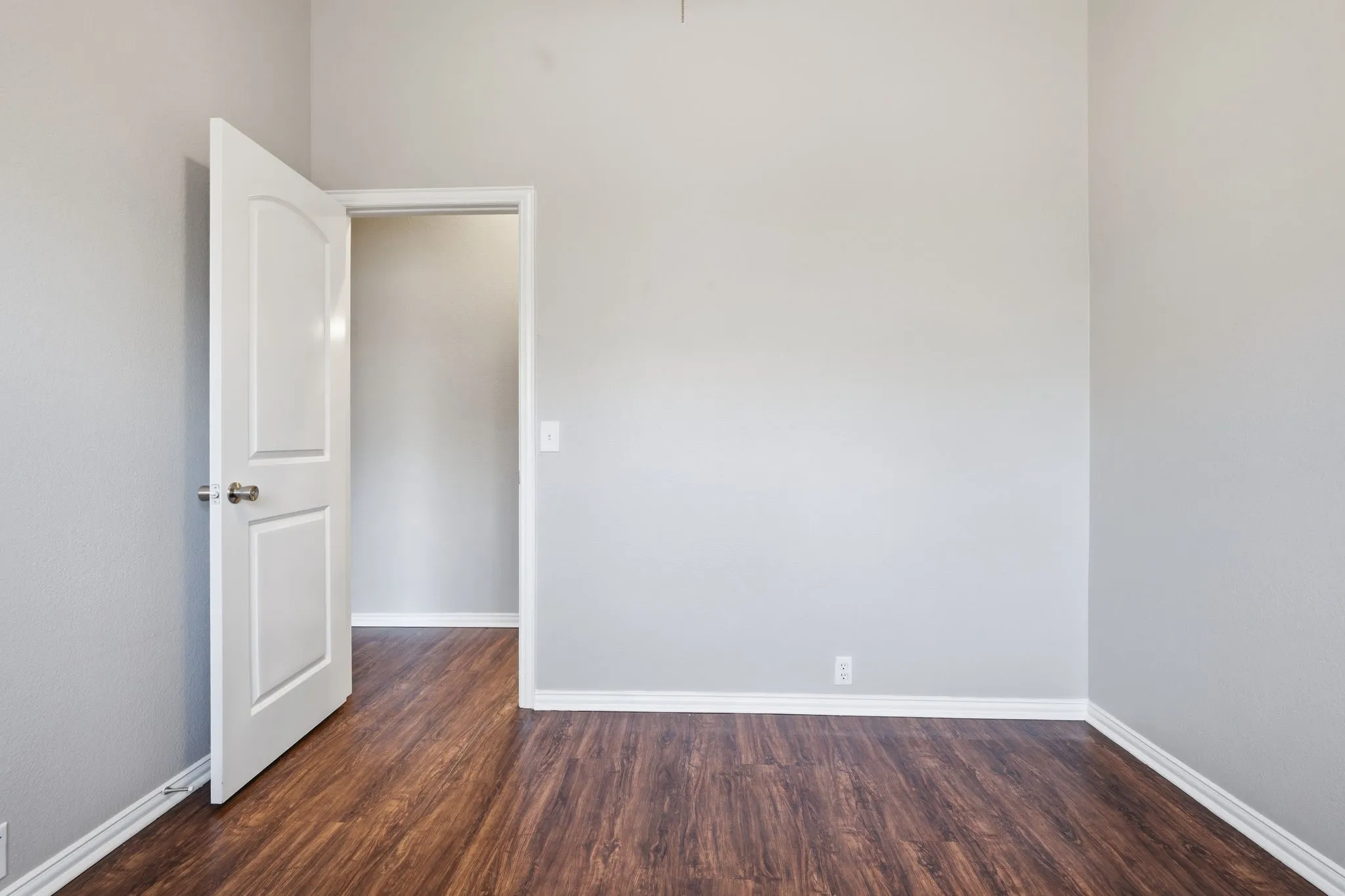 Single Family Residence For Sale in Tarrant County , 636 Brooks Street, Crowley, Texas 76036, 4 Bedroom, 2 Bathroom, 2 Garage spaces, 2,048 Sqft, built in 2006, mls#21359786, Real Estate Agent in Crowley, Homes For Sale in Tarrant county, Homes For Sale in Crowley, Realtor in Crowley Texas, Real Estate Brokerage Independent Realty Texas, Luminita Cordes Realtor
