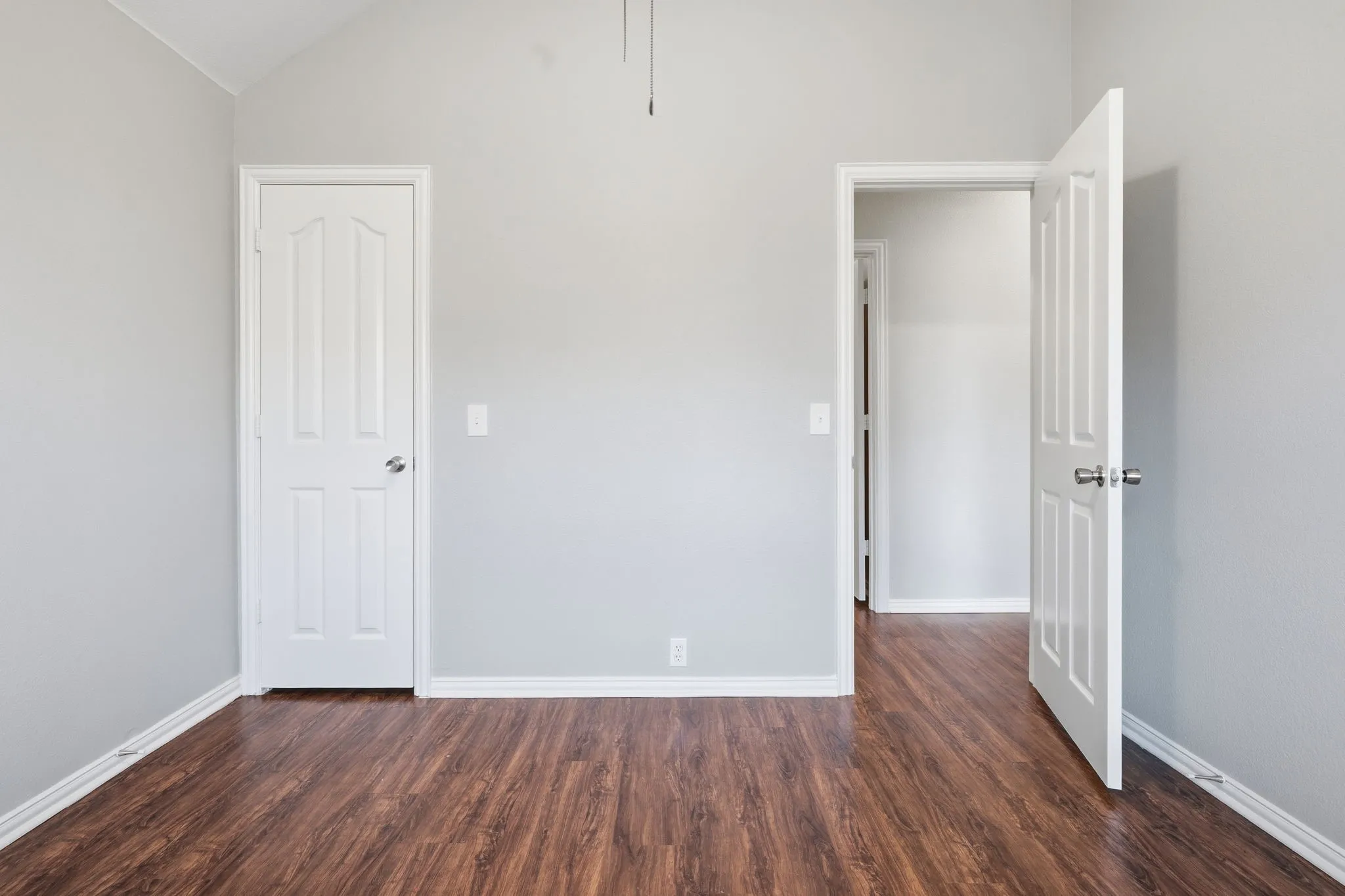 Single Family Residence For Sale in Tarrant County , 636 Brooks Street, Crowley, Texas 76036, 4 Bedroom, 2 Bathroom, 2 Garage spaces, 2,048 Sqft, built in 2006, mls#21359786, Real Estate Agent in Crowley, Homes For Sale in Tarrant county, Homes For Sale in Crowley, Realtor in Crowley Texas, Real Estate Brokerage Independent Realty Texas, Luminita Cordes Realtor