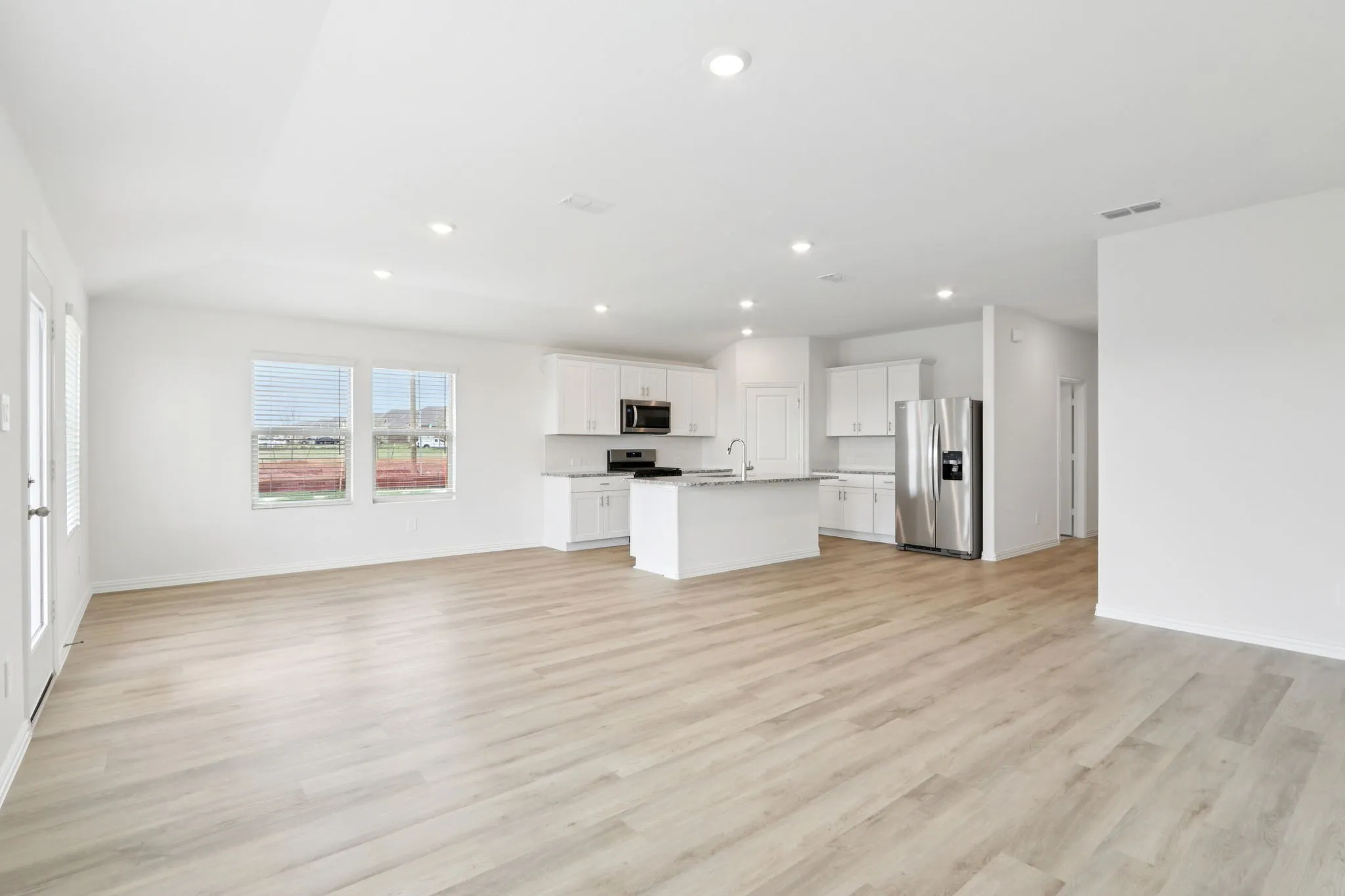 Photo is not of the actual home, but is an inspirational photo of builder’s model home and may depict options, furnishings, and/or decorator features that are not included.