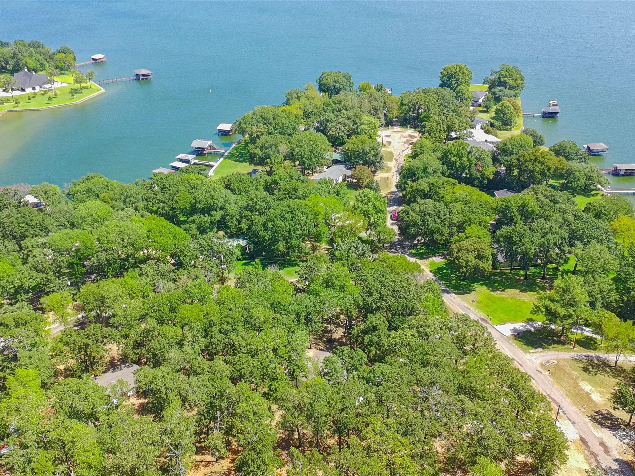 Mobile Home For Sale in Freestone County , 251 Knights Circle, Streetman, Texas 75859, 3 Bedroom, 2 Bathroom, Garage spaces, 1,880 Sqft, built in 1995, mls#21362091, Real Estate Agent in Streetman, Homes For Sale in Freestone county, Homes For Sale in Streetman, Realtor in Streetman Texas, Real Estate Brokerage Independent Realty Texas, Luminita Cordes Realtor