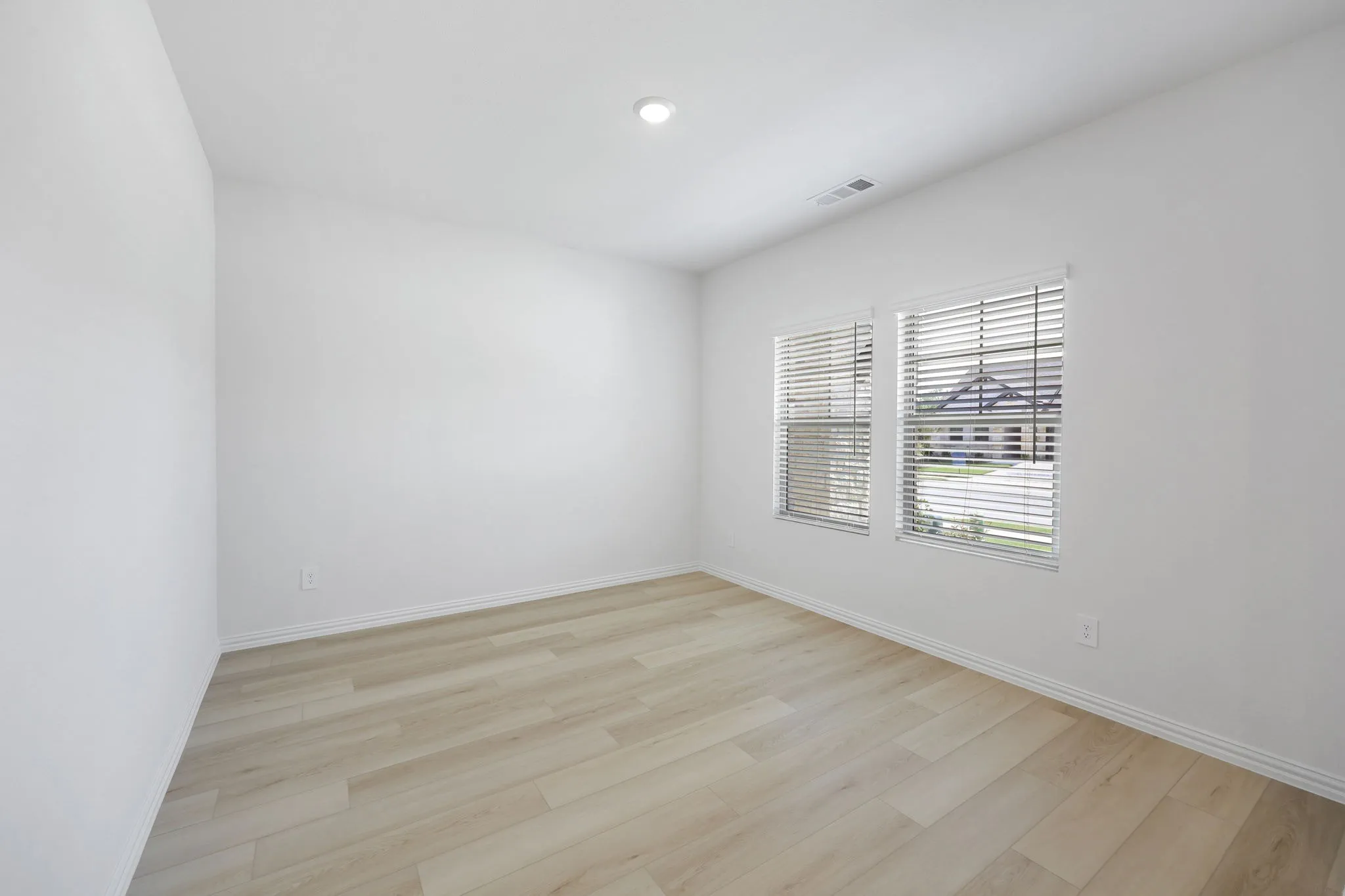 Photo is not of the actual home, but is an inspirational photo of builder’s model home and may depict options, furnishings, and/or decorator features that are not included.