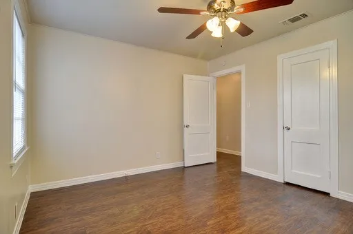Single Family Residence For Sale in Tarrant County , 3770 Winfield Avenue, Fort Worth, Texas 76109, 4 Bedroom, 2 Bathroom, Garage spaces, 1,368 Sqft, built in 1947, mls#21362828, Real Estate Agent in Fort Worth, Homes For Sale in Tarrant county, Homes For Sale in Fort Worth, Realtor in Fort Worth Texas, Real Estate Brokerage Independent Realty Texas, Luminita Cordes Realtor