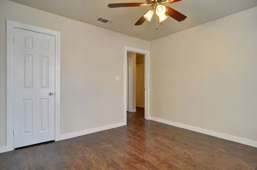 Single Family Residence For Sale in Tarrant County , 3770 Winfield Avenue, Fort Worth, Texas 76109, 4 Bedroom, 2 Bathroom, Garage spaces, 1,368 Sqft, built in 1947, mls#21362828, Real Estate Agent in Fort Worth, Homes For Sale in Tarrant county, Homes For Sale in Fort Worth, Realtor in Fort Worth Texas, Real Estate Brokerage Independent Realty Texas, Luminita Cordes Realtor