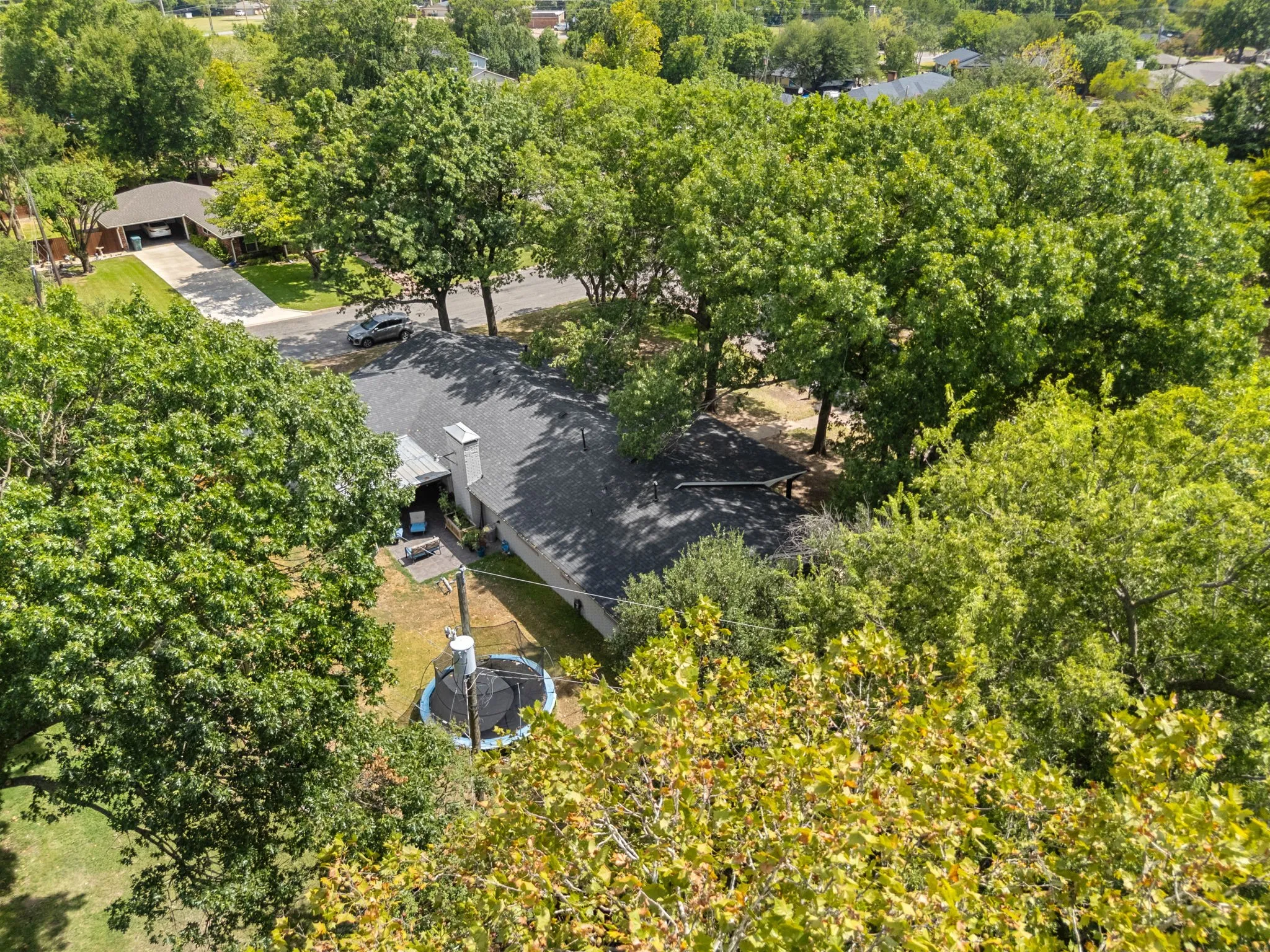 Single Family Residence For Sale in Grayson County , 1507 Greenbrier Drive, Sherman, Texas 75092, 4 Bedroom, 3 Bathroom, 2 Garage spaces, 2,880 Sqft, built in 1968, mls#21357861, Real Estate Agent in Sherman, Homes For Sale in Grayson county, Homes For Sale in Sherman, Realtor in Sherman Texas, Real Estate Brokerage Independent Realty Texas, Luminita Cordes Realtor