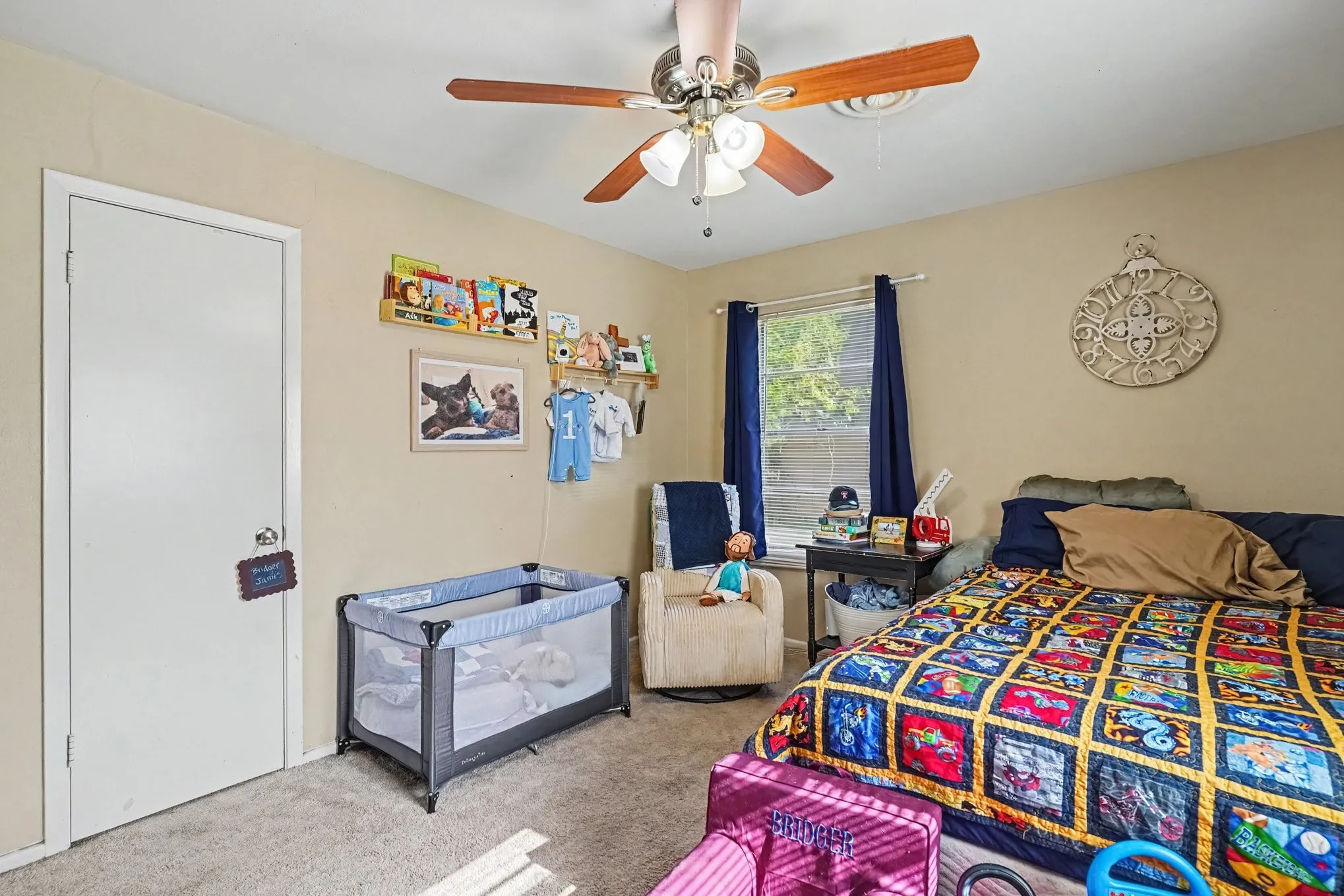 Single Family Residence For Sale in Tarrant County , 1553 Montclair Drive, Fort Worth, Texas 76103, 2 Bedroom, 2 Bathroom, 2 Garage spaces, 1,521 Sqft, built in 1960, Price $259,000, mls#21356831, Real Estate Agent in Fort Worth, Homes For Sale in Tarrant county, Homes For Sale in Fort Worth, Realtor in Fort Worth Texas, Real Estate Brokerage Independent Realty Texas, Luminita Cordes Realtor
