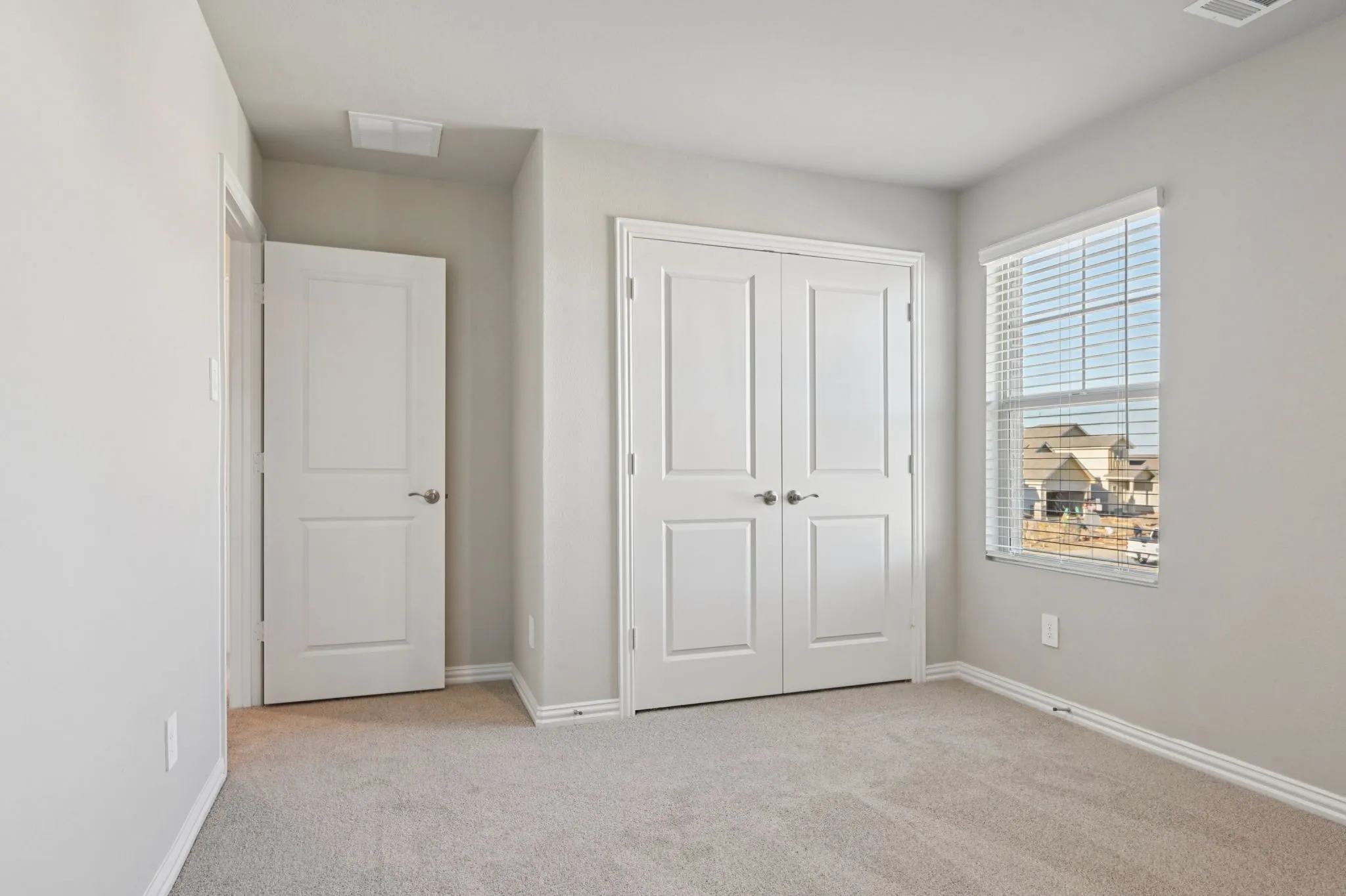 Photo is not of the actual home, but is an inspirational photo of builder’s model home and may depict options, furnishings, and/or decorator features that are not included.