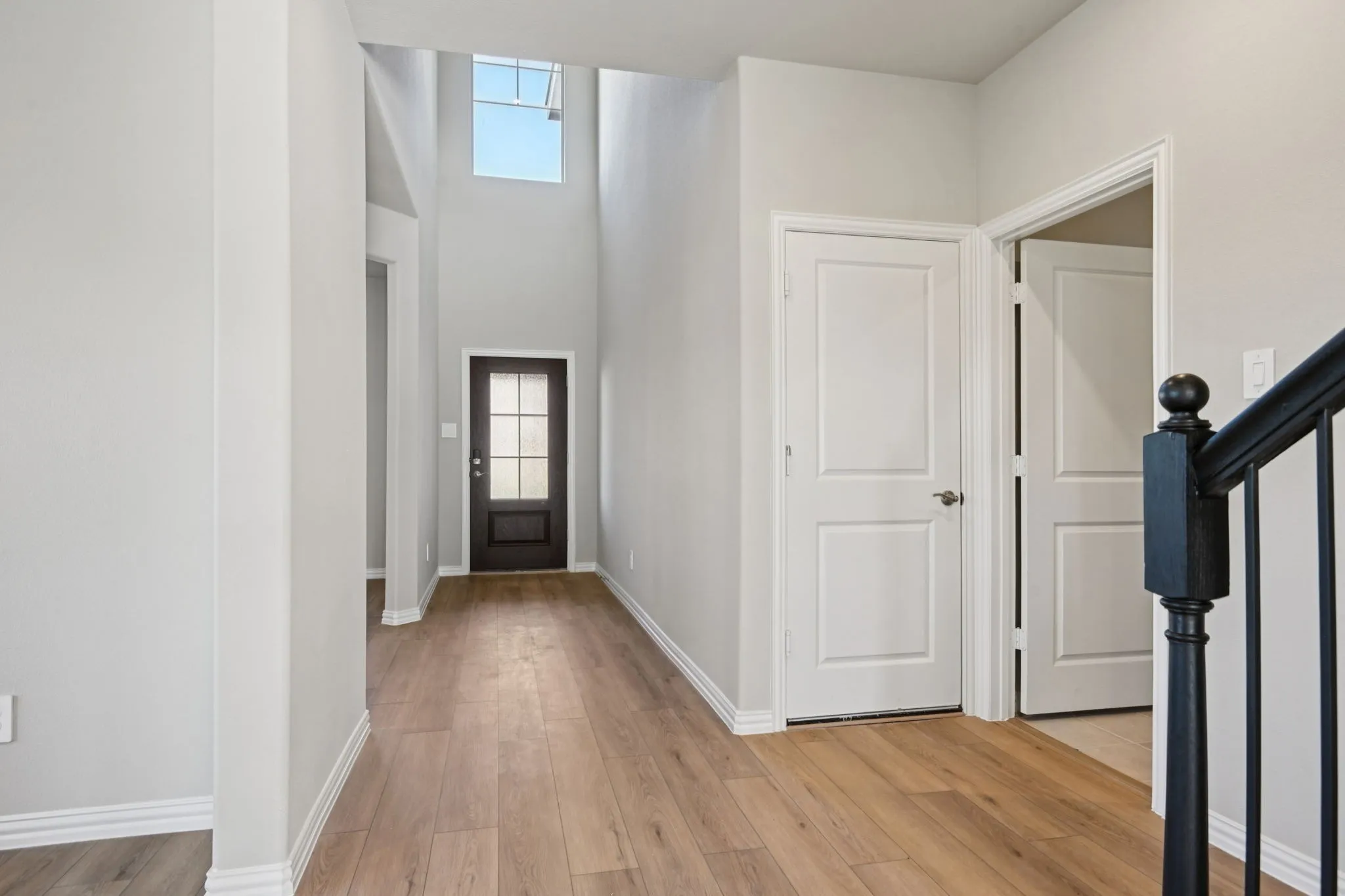 Photo is not of the actual home, but is an inspirational photo of builder’s model home and may depict options, furnishings, and/or decorator features that are not included.