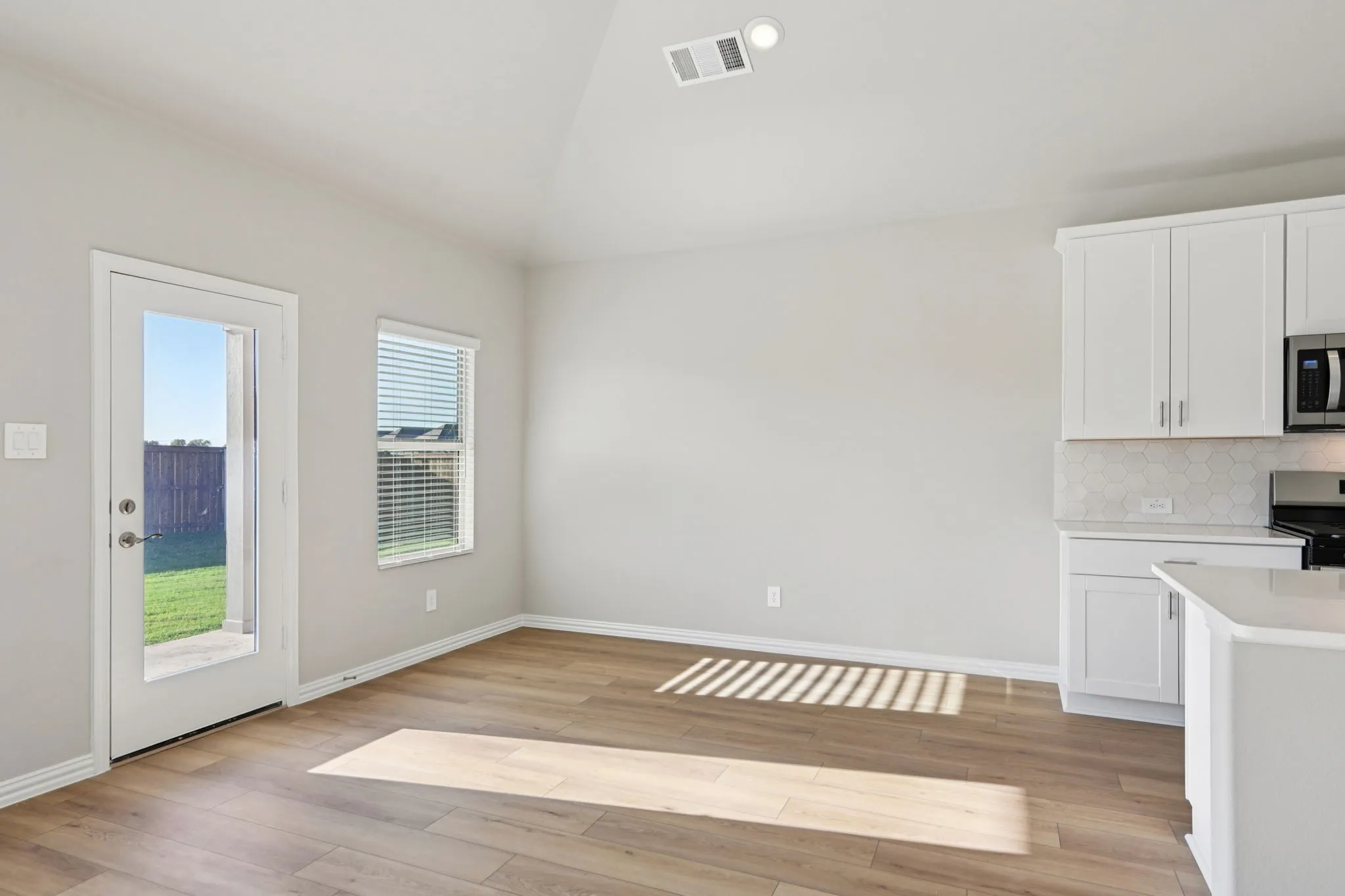 Photo is not of the actual home, but is an inspirational photo of builder’s model home and may depict options, furnishings, and/or decorator features that are not included.