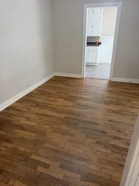 Single Family Residence For Sale in Grayson County , 1033 Lockhart, Sherman, Texas 75092, 3 Bedroom, 2 Bathroom, 1 Garage spaces, 1,273 Sqft, built in 1940, mls#21362623, Real Estate Agent in Sherman, Homes For Sale in Grayson county, Homes For Sale in Sherman, Realtor in Sherman Texas, Real Estate Brokerage Independent Realty Texas, Luminita Cordes Realtor