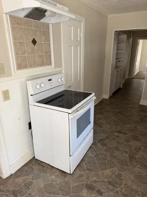 Single Family Residence For Sale in Grayson County , 1033 Lockhart, Sherman, Texas 75092, 3 Bedroom, 2 Bathroom, 1 Garage spaces, 1,273 Sqft, built in 1940, mls#21362623, Real Estate Agent in Sherman, Homes For Sale in Grayson county, Homes For Sale in Sherman, Realtor in Sherman Texas, Real Estate Brokerage Independent Realty Texas, Luminita Cordes Realtor