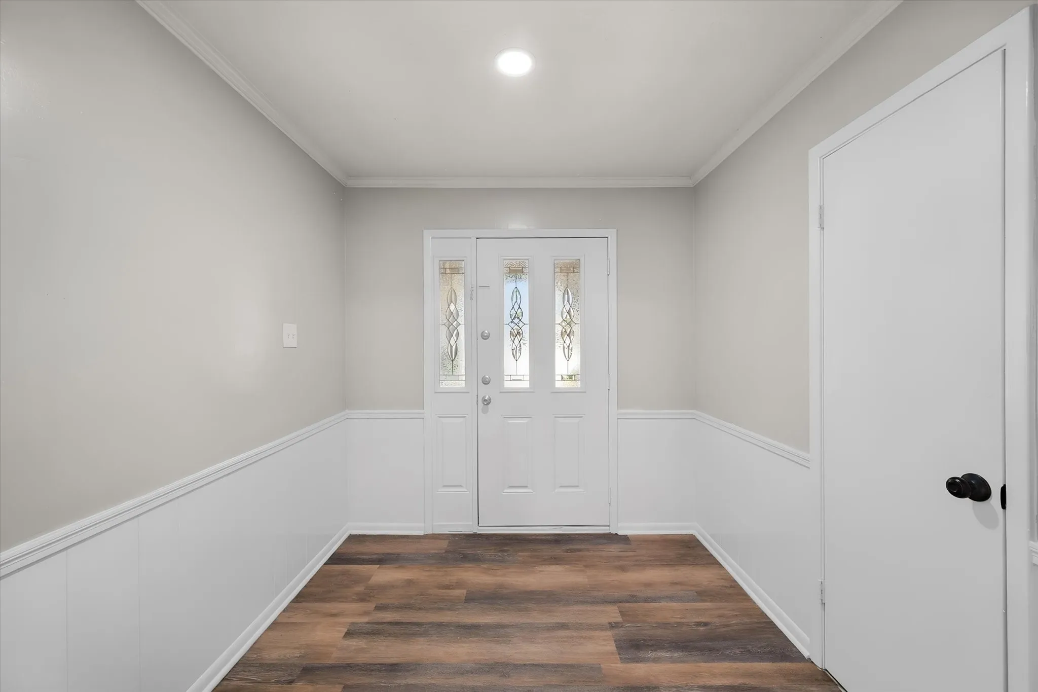 Single Family Residence For Sale in Navarro County , 401 Hutson Drive, Corsicana, Texas 75110, 3 Bedroom, 2 Bathroom, Garage spaces, 1,984 Sqft, built in 1974, mls#21360581, Real Estate Agent in Corsicana, Homes For Sale in Navarro county, Homes For Sale in Corsicana, Realtor in Corsicana Texas, Real Estate Brokerage Independent Realty Texas, Luminita Cordes Realtor