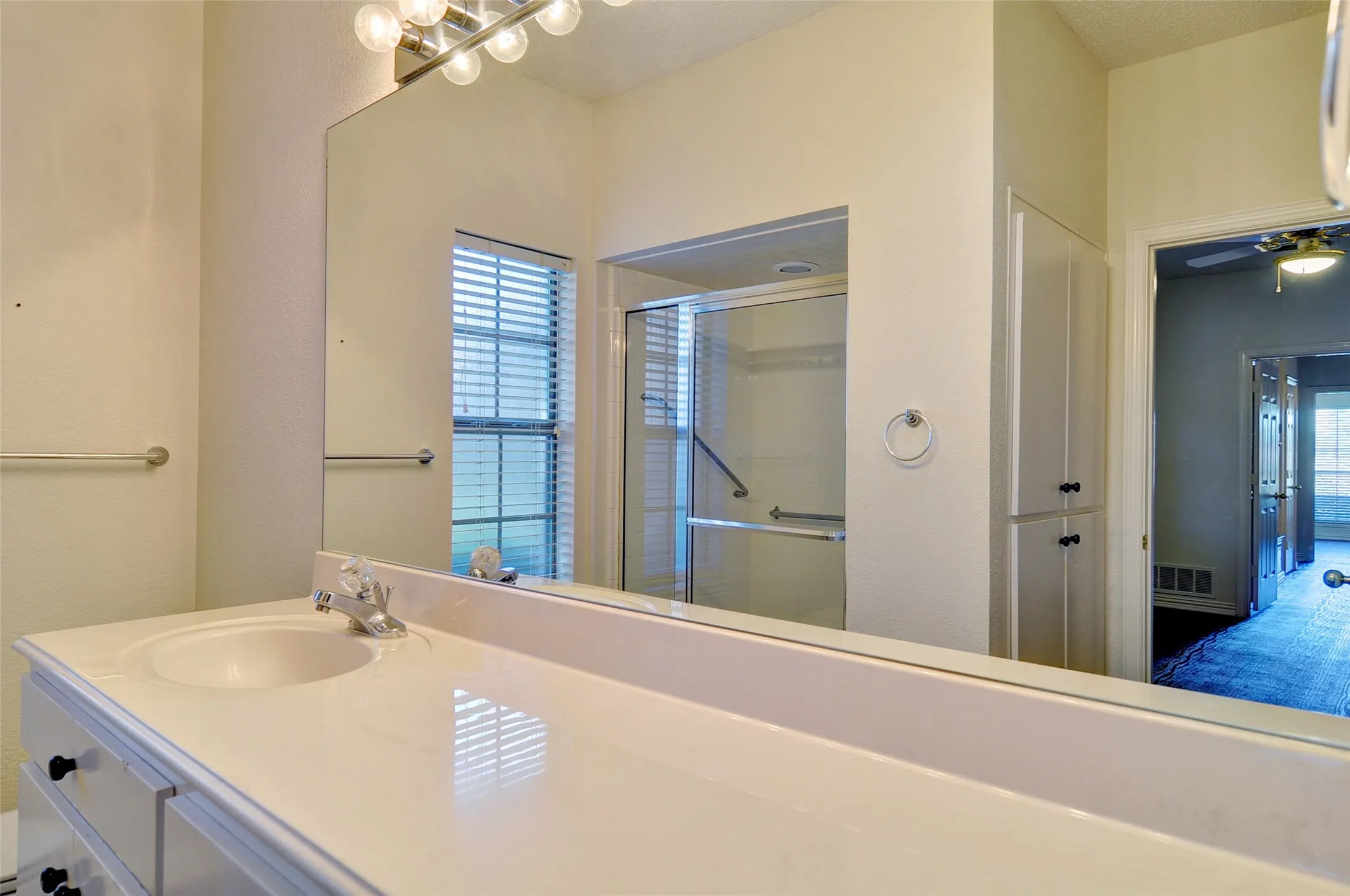Duplex For Sale in Tarrant County , 6623 Waterwood Trail, Benbrook, Texas 76132, 4 Bedroom, 4 Bathroom, 2 Garage spaces, 0 Sqft, built in 1996, mls#21362854, Real Estate Agent in Benbrook, Homes For Sale in Tarrant county, Homes For Sale in Benbrook, Realtor in Benbrook Texas, Real Estate Brokerage Independent Realty Texas, Luminita Cordes Realtor