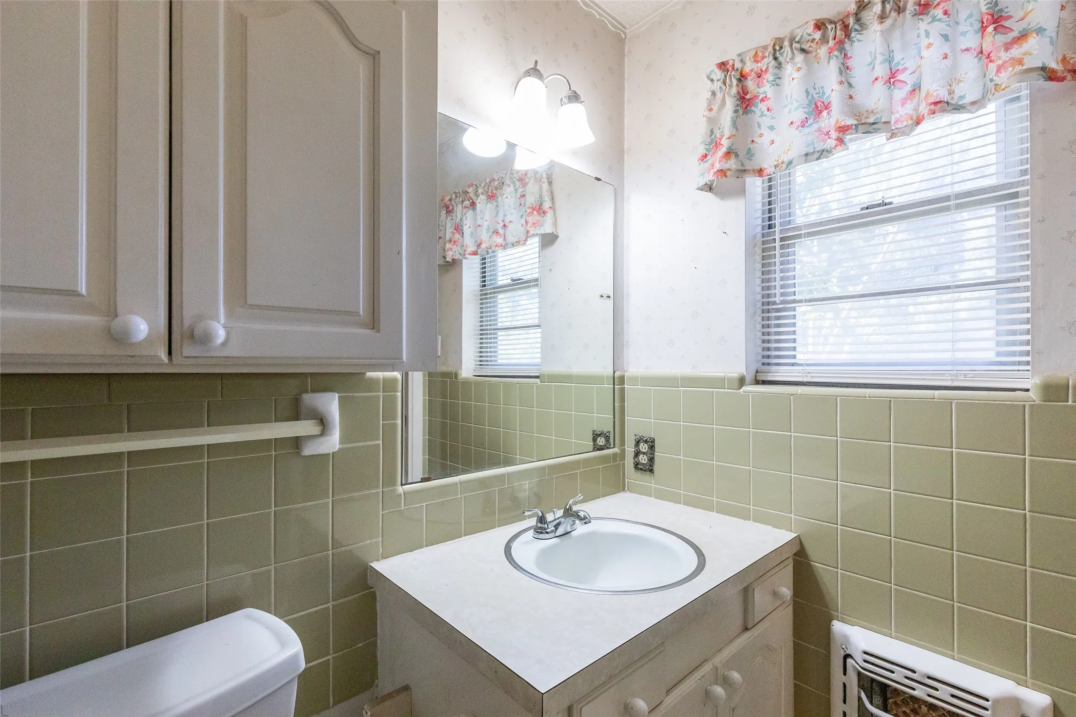 Single Family Residence For Sale in Callahan County , 7200 Private Road 2383, Clyde, Texas 79510, 4 Bedroom, 2 Bathroom, 2 Garage spaces, 1,844 Sqft, built in 1966, mls#21357670, Real Estate Agent in Clyde, Homes For Sale in Callahan county, Homes For Sale in Clyde, Realtor in Clyde Texas, Real Estate Brokerage Independent Realty Texas, Luminita Cordes Realtor