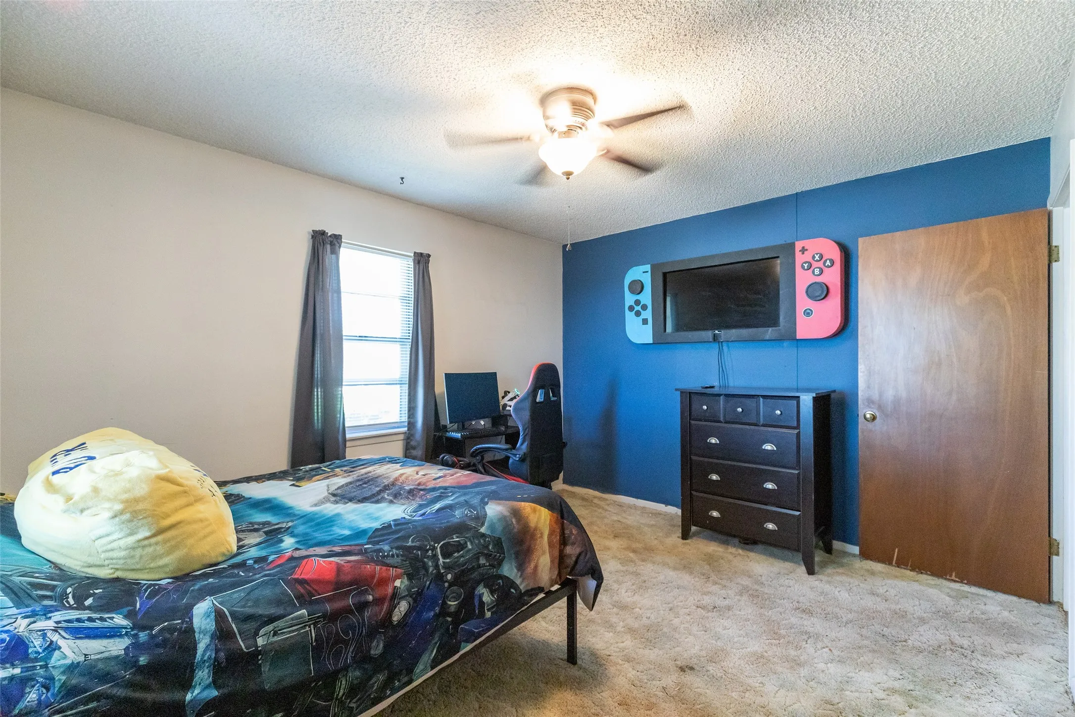 Single Family Residence For Sale in Callahan County , 7200 Private Road 2383, Clyde, Texas 79510, 4 Bedroom, 2 Bathroom, 2 Garage spaces, 1,844 Sqft, built in 1966, mls#21357670, Real Estate Agent in Clyde, Homes For Sale in Callahan county, Homes For Sale in Clyde, Realtor in Clyde Texas, Real Estate Brokerage Independent Realty Texas, Luminita Cordes Realtor