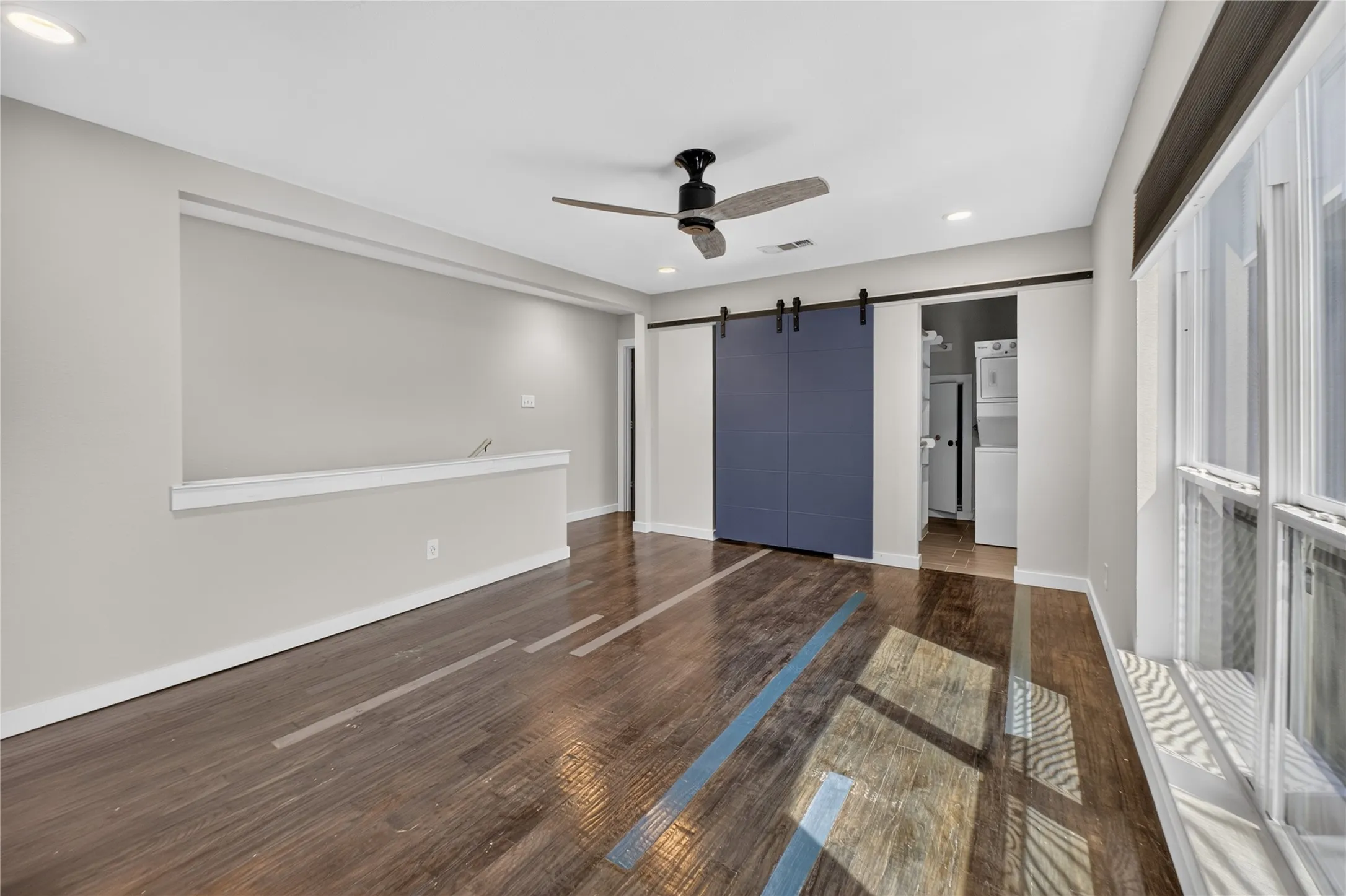 Condominium For Sale in Dallas County , 12834 Midway Road 2109, Dallas, Texas 75244, 1 Bedroom, 2 Bathroom, Garage spaces, 732 Sqft, built in 1970, Price $129,900, mls#21362827, Real Estate Agent in Dallas, Homes For Sale in Dallas county, Homes For Sale in Dallas, Realtor in Dallas Texas, Real Estate Brokerage Independent Realty Texas, Luminita Cordes Realtor