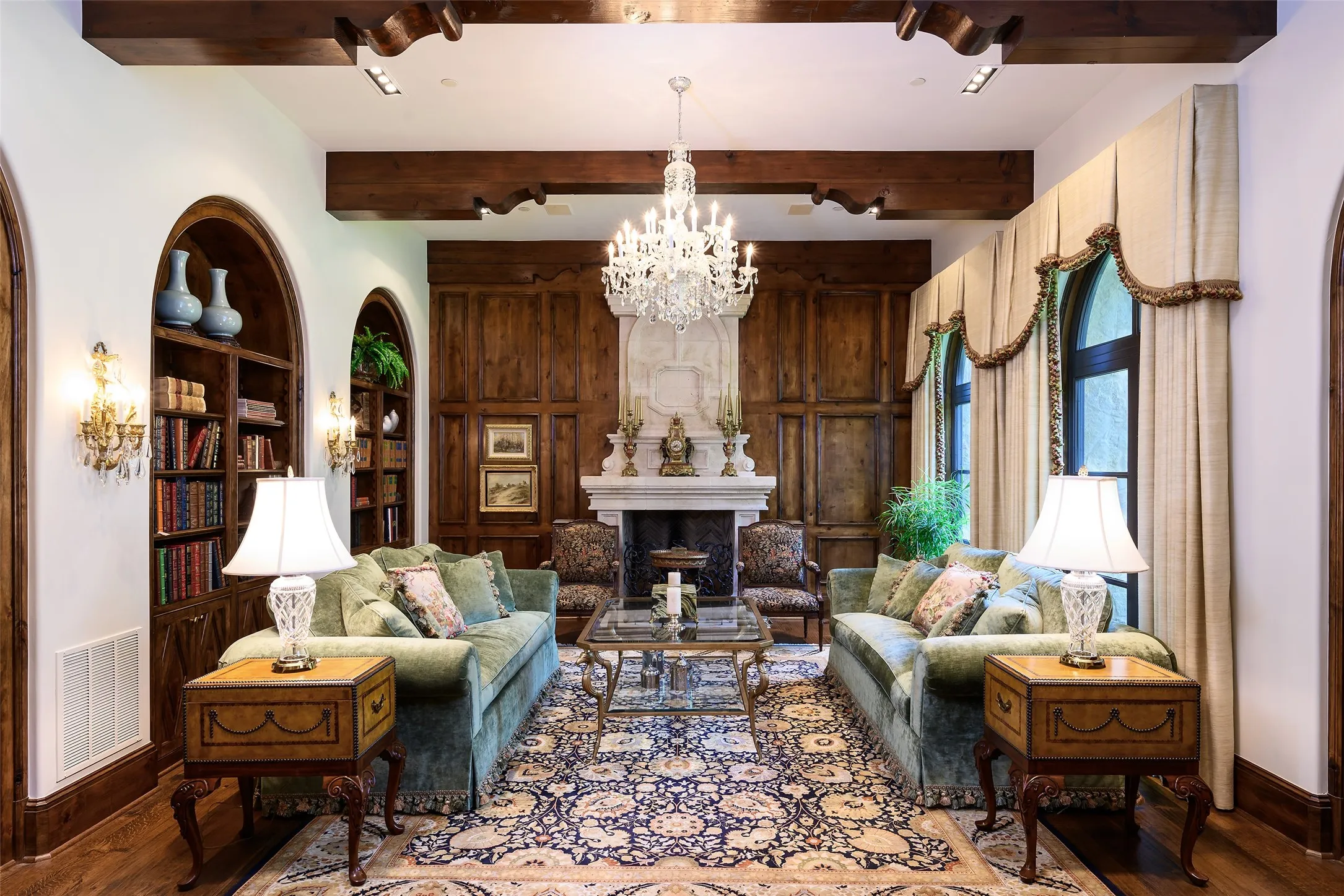 Single Family Residence For Sale in Dallas County , 5335 Meaders Lane, Dallas, Texas 75229, 5 Bedroom, 9 Bathroom, 4 Garage spaces, 12,421 Sqft, built in 2009, Price $10,900,000, mls#21362112, Real Estate Agent in Dallas, Homes For Sale in Dallas county, Homes For Sale in Dallas, Realtor in Dallas Texas, Real Estate Brokerage Independent Realty Texas, Luminita Cordes Realtor