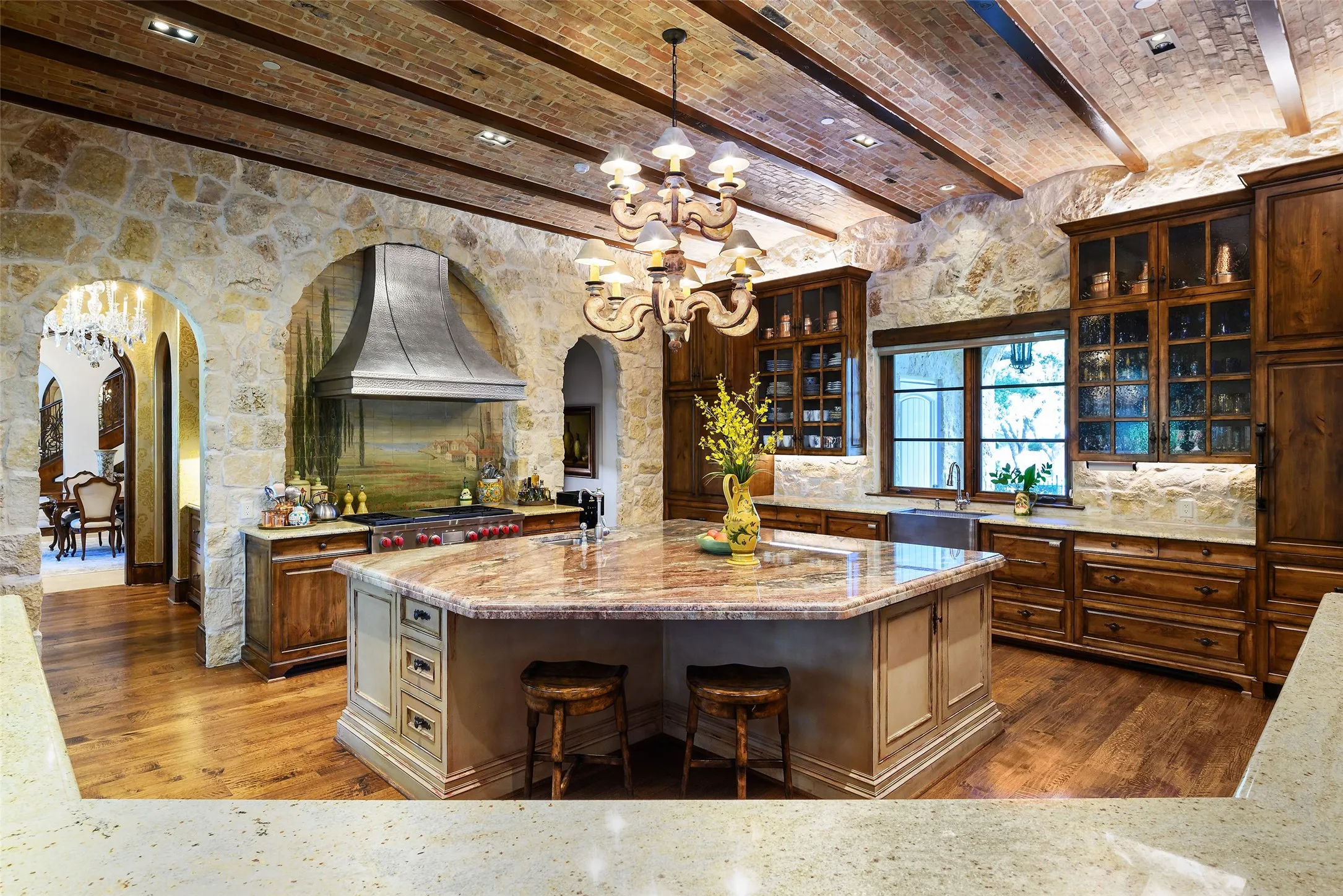 Single Family Residence For Sale in Dallas County , 5335 Meaders Lane, Dallas, Texas 75229, 5 Bedroom, 9 Bathroom, 4 Garage spaces, 12,421 Sqft, built in 2009, Price $10,900,000, mls#21362112, Real Estate Agent in Dallas, Homes For Sale in Dallas county, Homes For Sale in Dallas, Realtor in Dallas Texas, Real Estate Brokerage Independent Realty Texas, Luminita Cordes Realtor