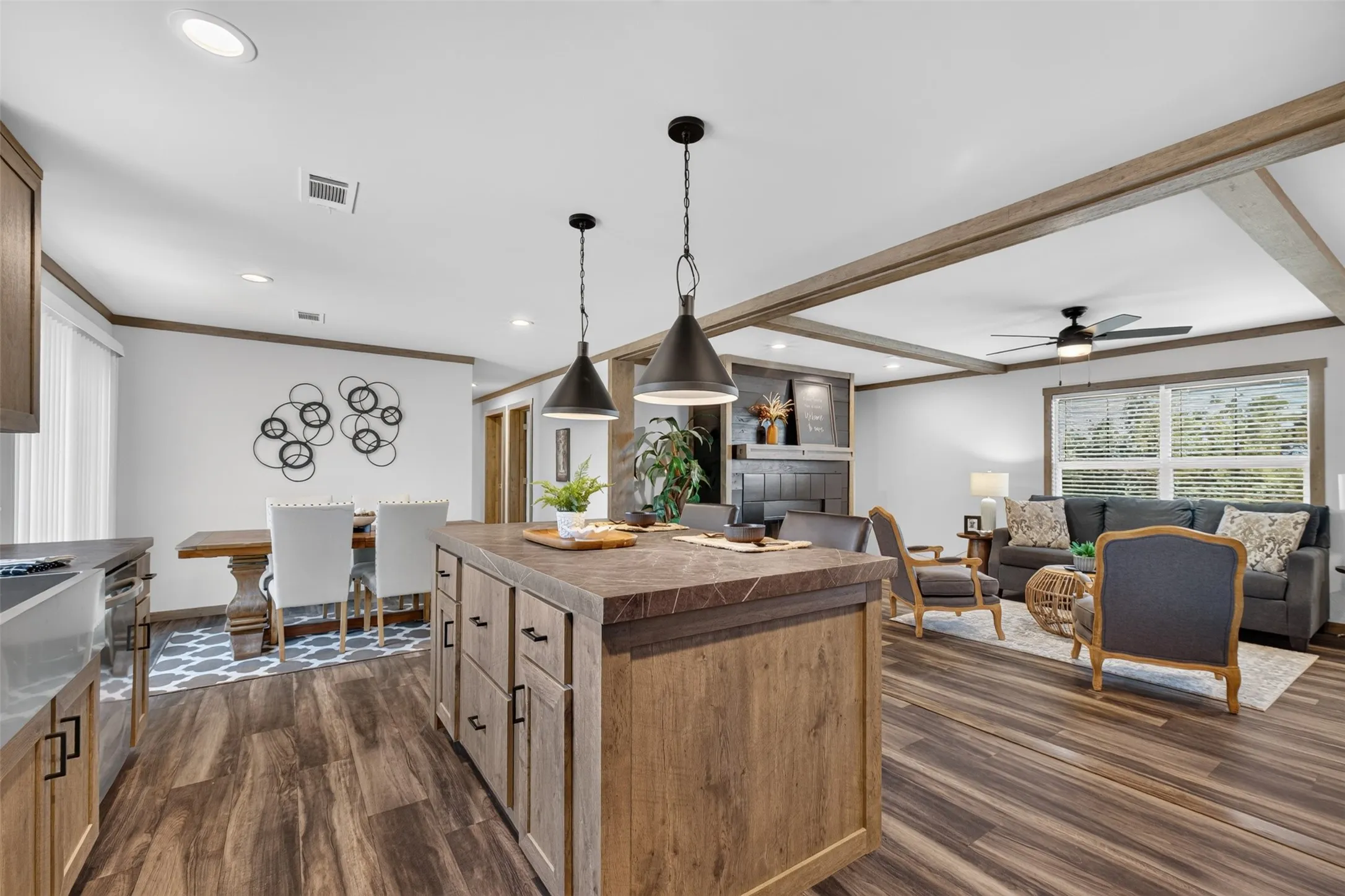 Single Family Residence For Sale in Callahan County , 2240 Live Oak Trail, Clyde, Texas 79510, 5 Bedroom, 3 Bathroom, Garage spaces, 1,908 Sqft, built in 2026, mls#21362857, Real Estate Agent in Clyde, Homes For Sale in Callahan county, Homes For Sale in Clyde, Realtor in Clyde Texas, Real Estate Brokerage Independent Realty Texas, Luminita Cordes Realtor