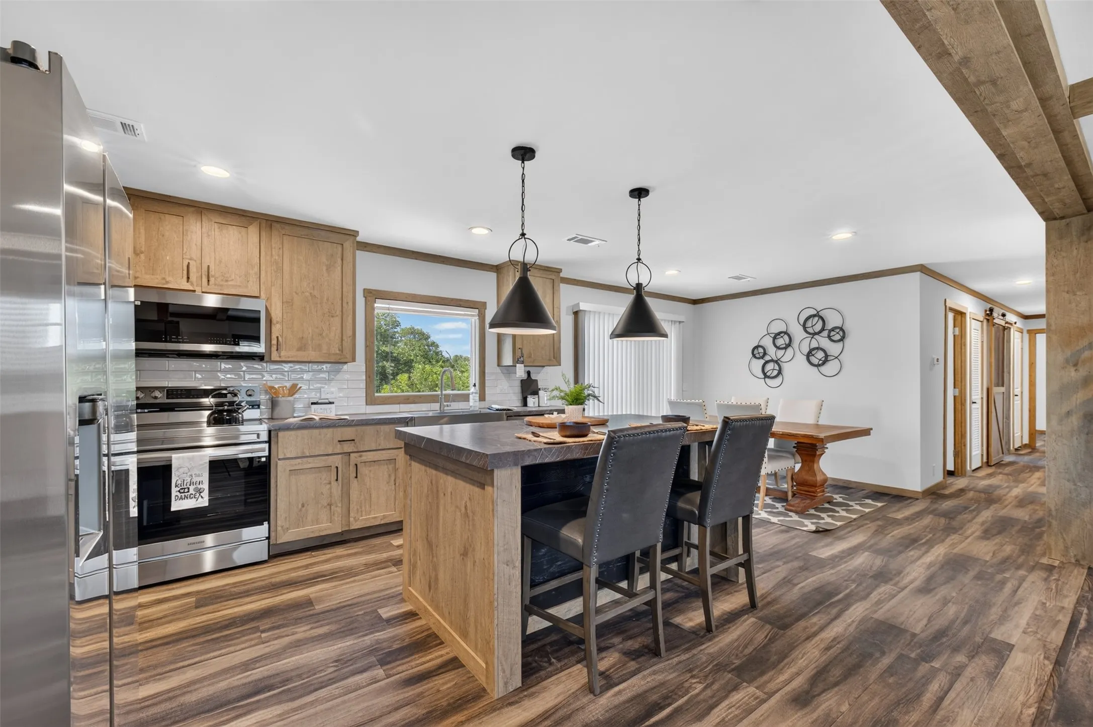 Single Family Residence For Sale in Callahan County , 2240 Live Oak Trail, Clyde, Texas 79510, 5 Bedroom, 3 Bathroom, Garage spaces, 1,908 Sqft, built in 2026, mls#21362857, Real Estate Agent in Clyde, Homes For Sale in Callahan county, Homes For Sale in Clyde, Realtor in Clyde Texas, Real Estate Brokerage Independent Realty Texas, Luminita Cordes Realtor