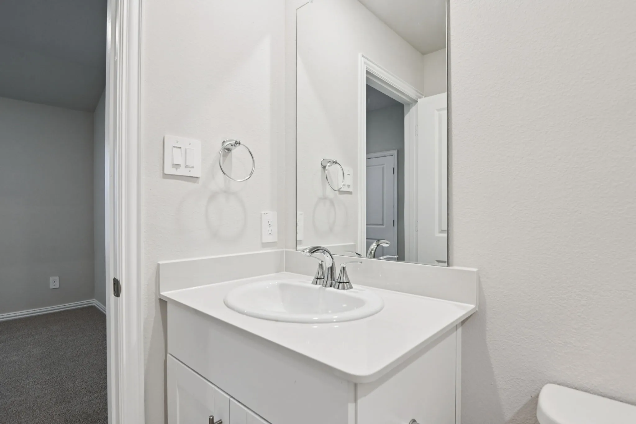 Photo is not of the actual home, but is an inspirational photo of builder’s model home and may depict options, furnishings, and/or decorator features that are not included.