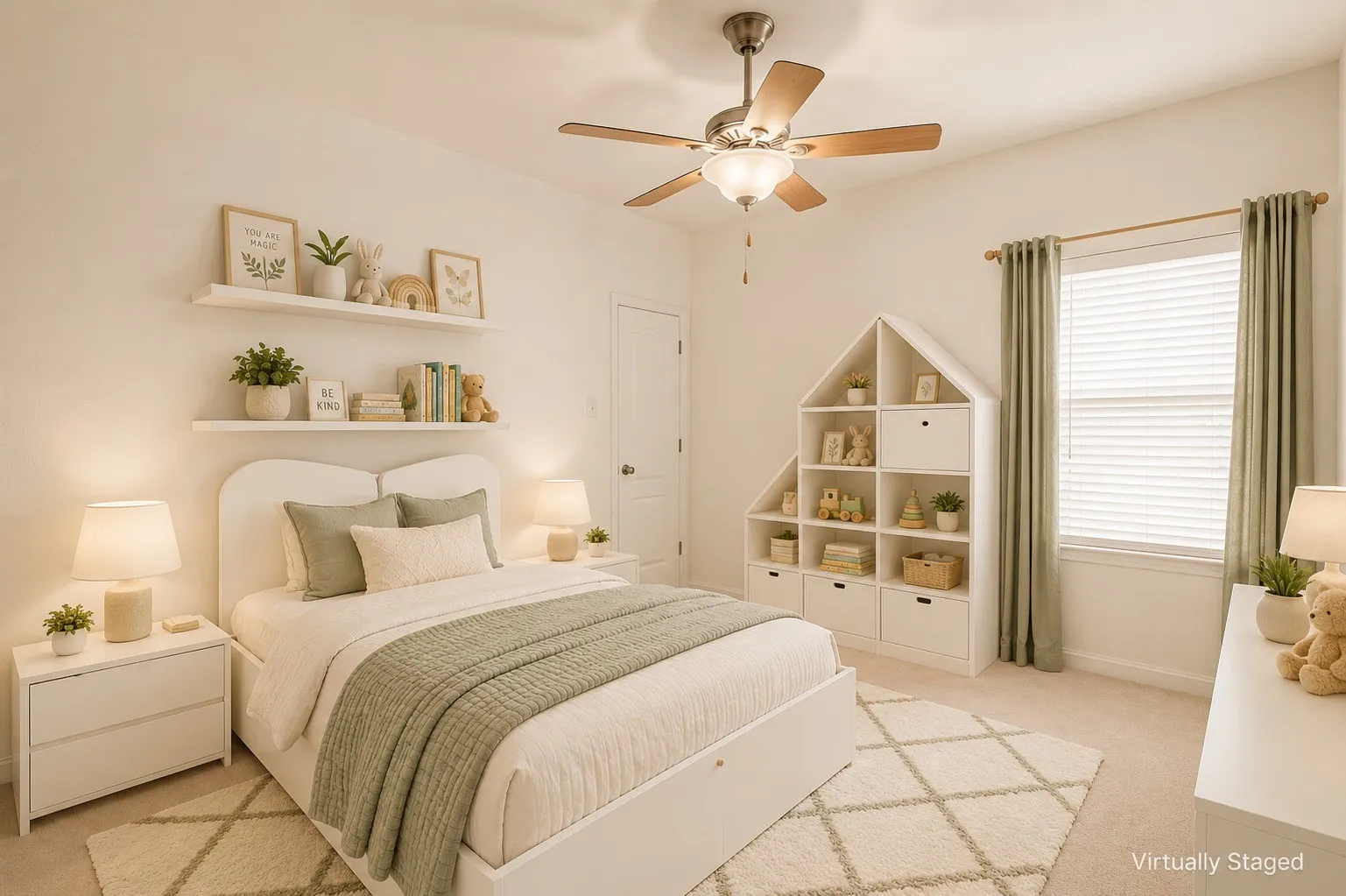 Single Family Residence For Sale in Collin County , 1204 Caney Creek Lane, Mc Kinney, Texas 75071, 4 Bedroom, 4 Bathroom, 2 Garage spaces, 2,628 Sqft, built in 2016, Price $489,000, mls#21361760, Real Estate Agent in Mc Kinney, Homes For Sale in Collin county, Homes For Sale in Mc Kinney, Realtor in Mc Kinney Texas, Real Estate Brokerage Independent Realty Texas, Luminita Cordes Realtor